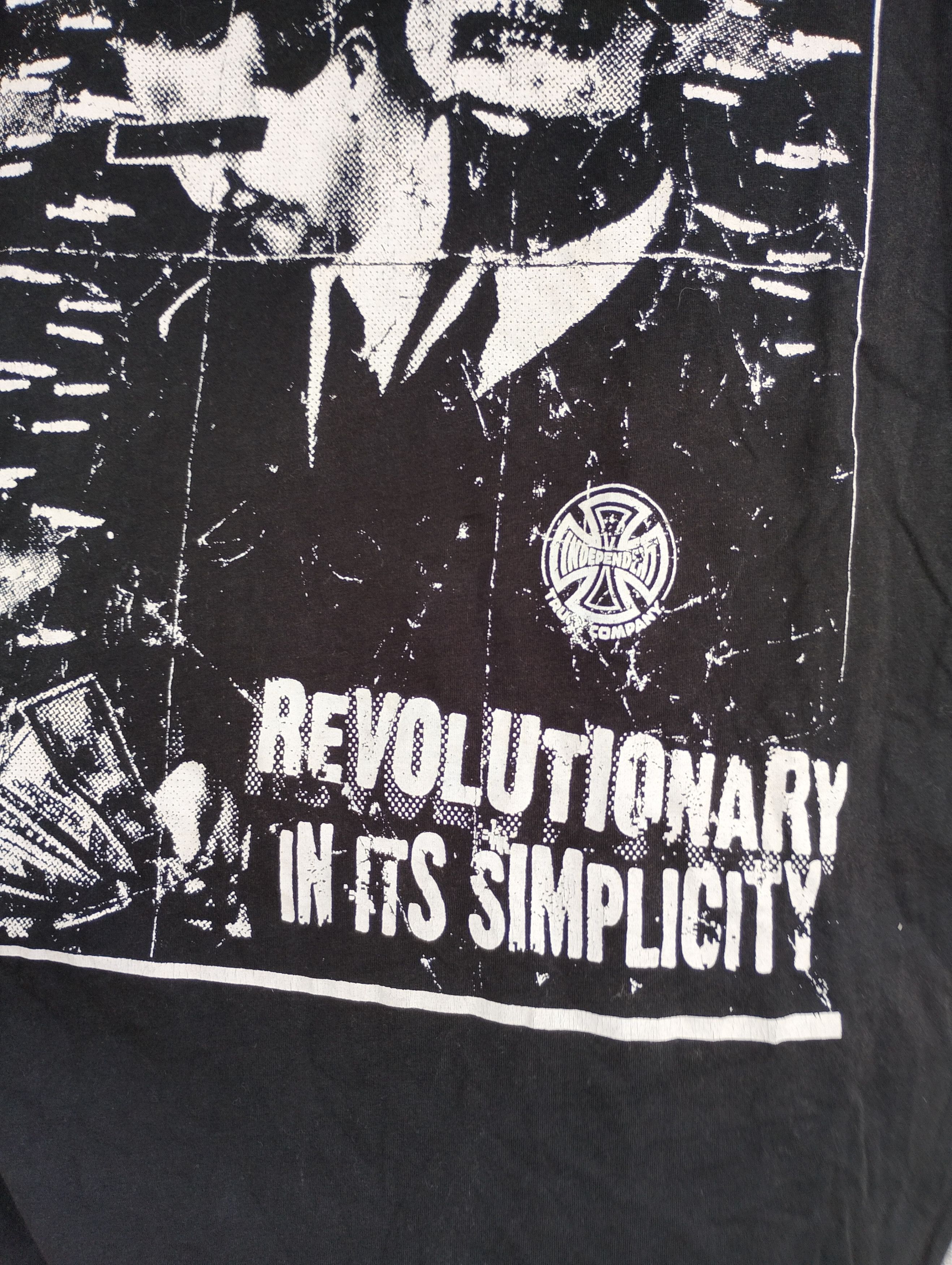 Independent Truck Co. Independent Truck Company Y2K Skate t-shirt sz M/L? Size US M / EU 48-50 / 2 - 7 Thumbnail