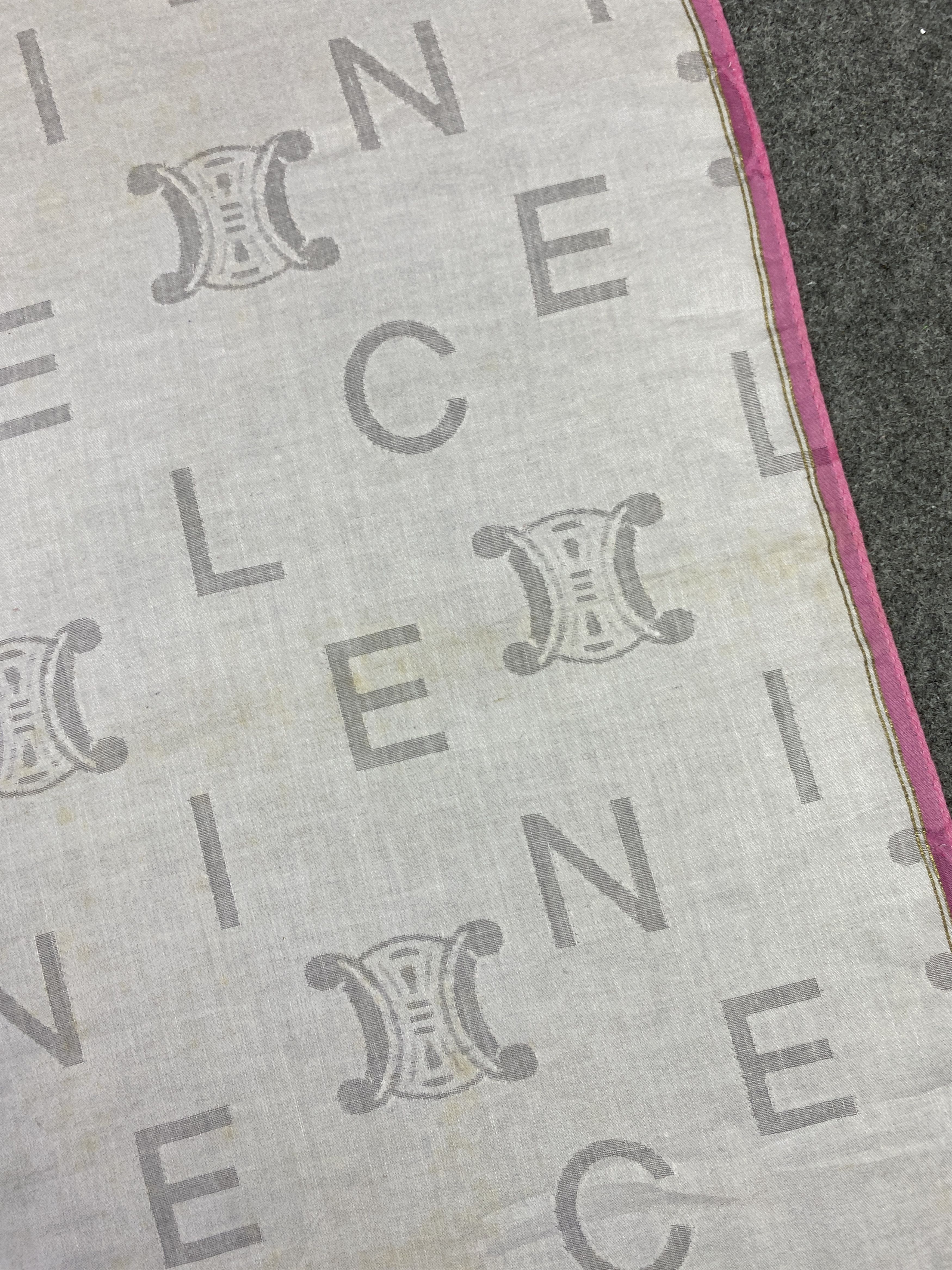 Celine Vintage Celine Handkerchief / Neckerchief KT0056 Size ONE SIZE - 8 Thumbnail