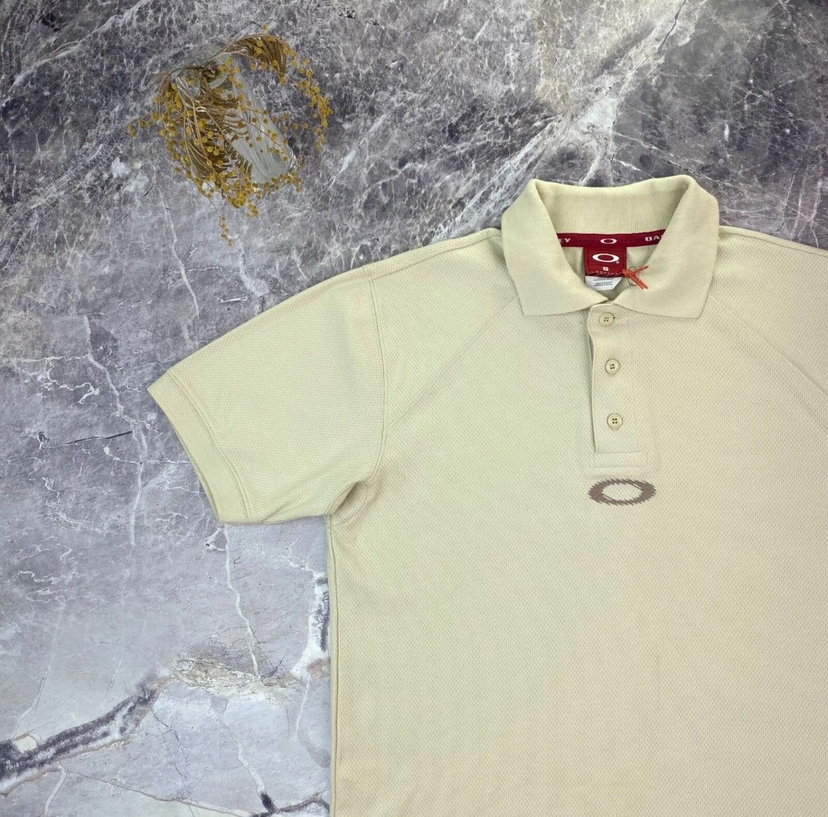 Oakley Vintage 90s Oakley Center Logo Beige Polos T-shirt Y2K Size US S / EU 44-46 / 1 - 3 Thumbnail