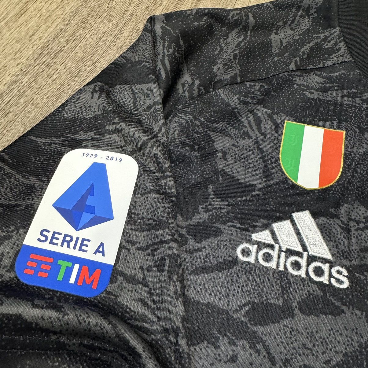 Adidas Juventus 19/20 goalkeeper gk shirt #77 Buffon Size US M / EU 48-50 / 2 - 5 Thumbnail