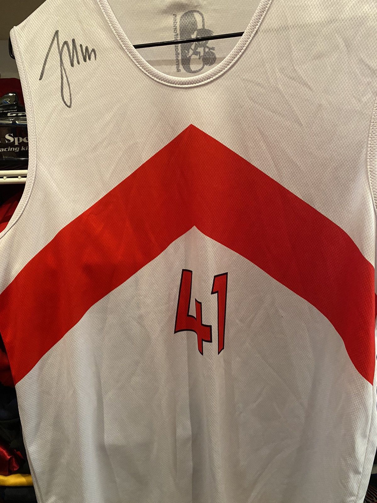 Other Jersey jr.nba hernangomez signed good condition Size US M / EU 48-50 / 2 - 2 Thumbnail