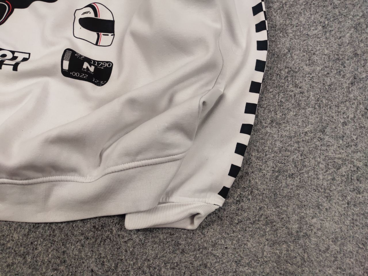 Formula 1 Formula 1 Classic Racing H&M logo Oversized Sweatshirt Size M / US 6-8 / IT 42-44 - 15 Thumbnail