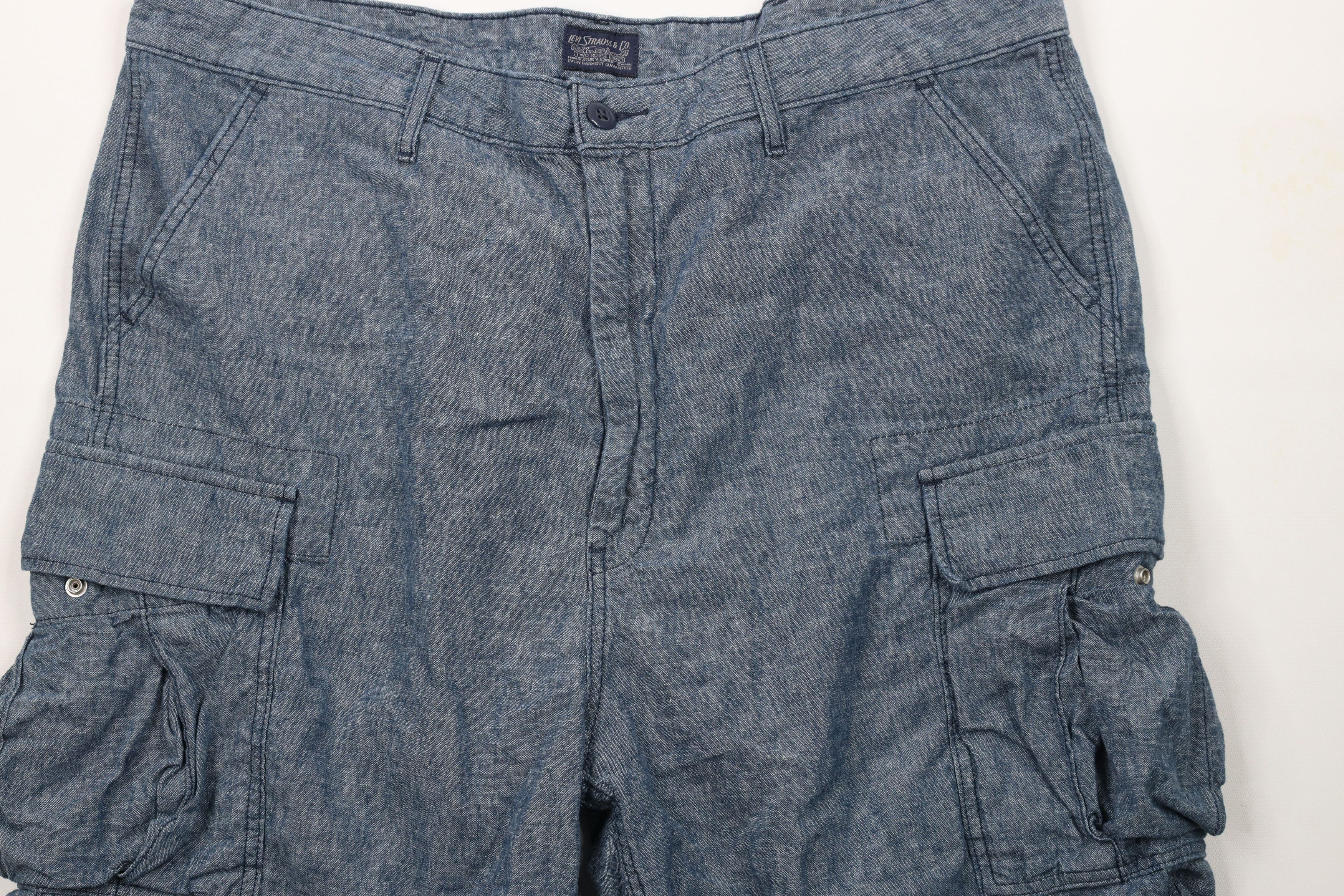 Levi's × Vintage Vintage Y2K Levis Baggy Fit Linen Blend Cargo Shorts Blue Size US 40 / EU 56 - 3 Thumbnail