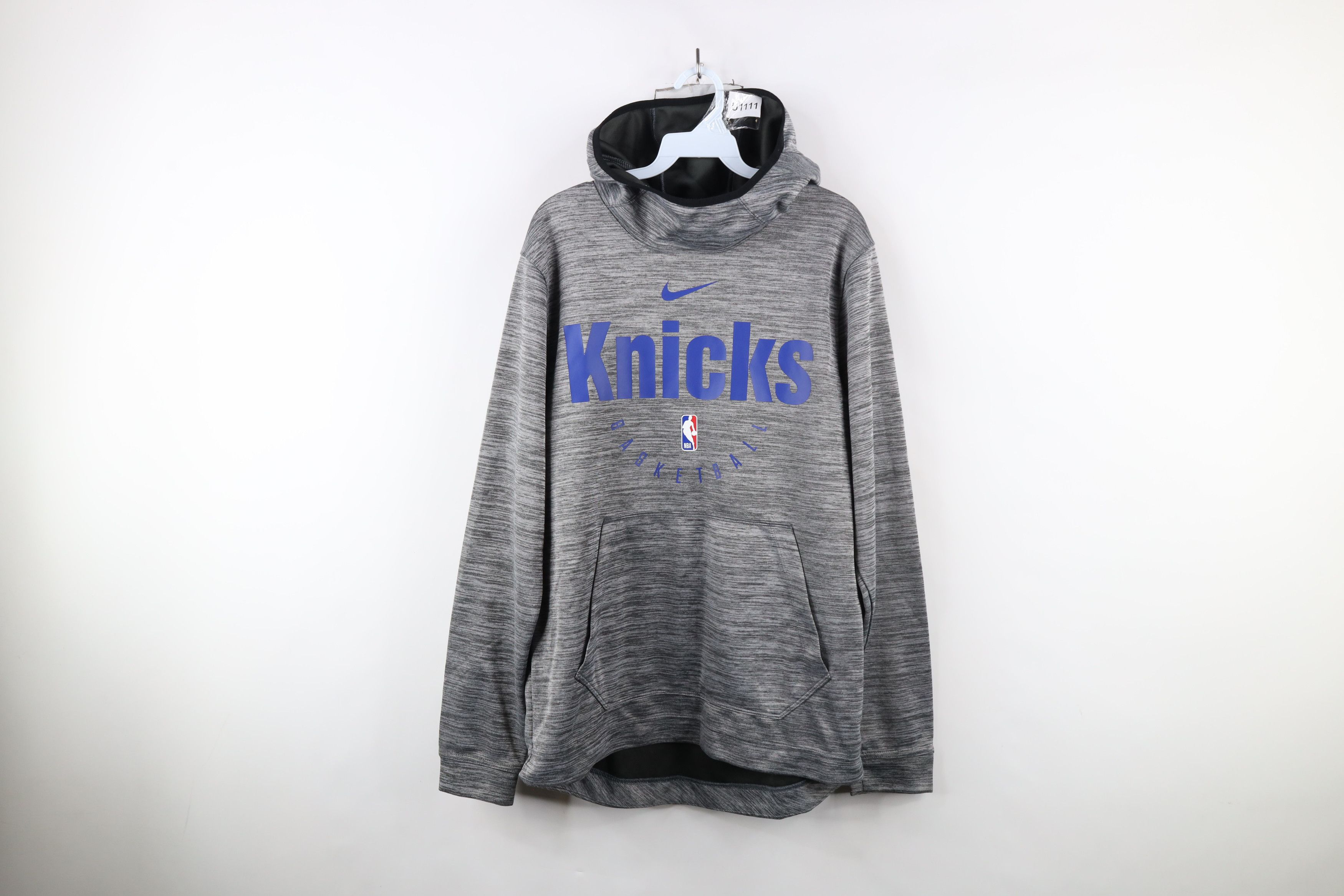 Nike Nike New York Knicks Basketball Spotlight Hoodie Gray Size US M / EU 48-50 / 2 - 1 Thumbnail