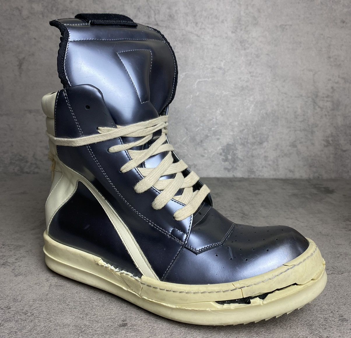 Rick Owens RICK OWENS - SS15 FAUN METALLIC SILVER GEOBASKET Size US 8 / IT 38 - 2 Thumbnail