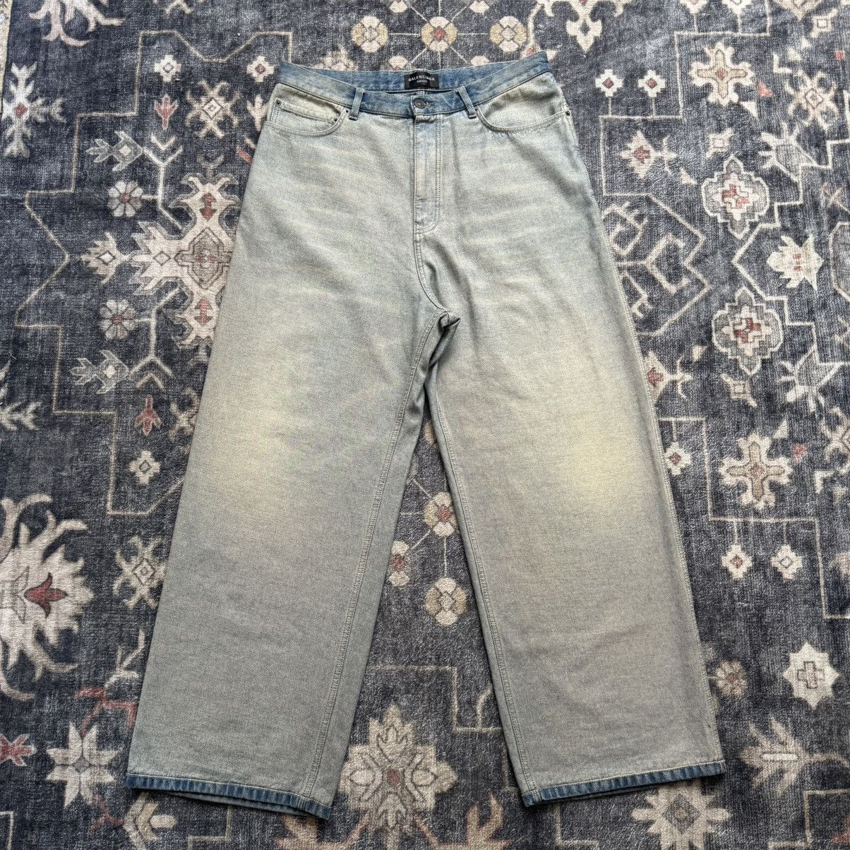 Balenciaga Balenciaga logo patch inside-out denim jeans M Size US 34 / EU 50 - 1 Thumbnail