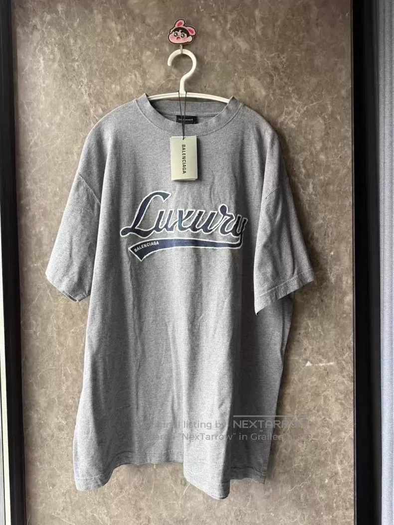 Balenciaga Balenciaga Loose Short Sleeve Size US XS / EU 42 / 0 - 2 Thumbnail