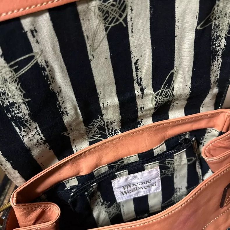 Vivienne Westwood Vivienne Westwood size os Kacice locomotive shoulder bag Size ONE SIZE - 2 Thumbnail