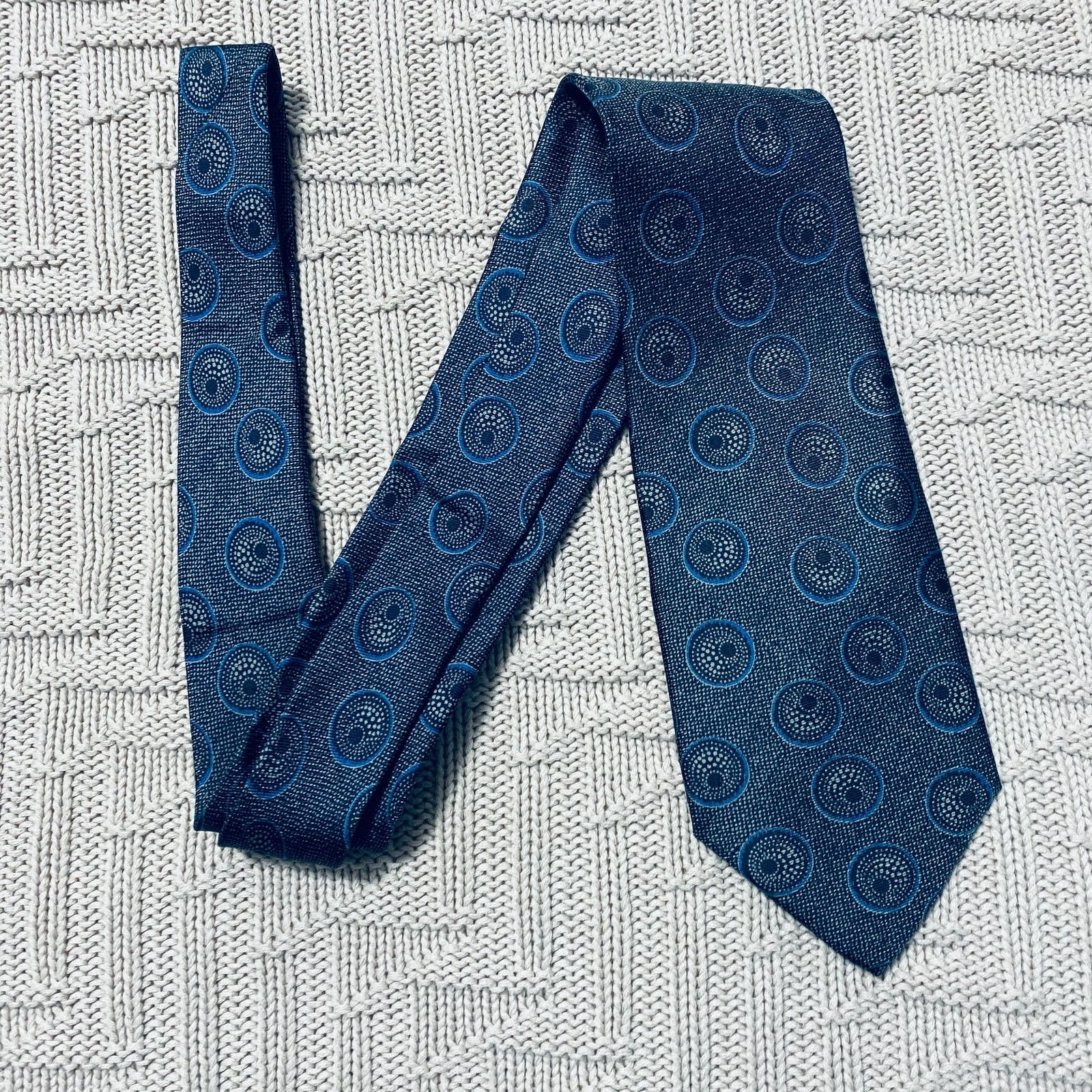 Valentino Valentino blue saucer print silk tie Size ONE SIZE - 1 Thumbnail