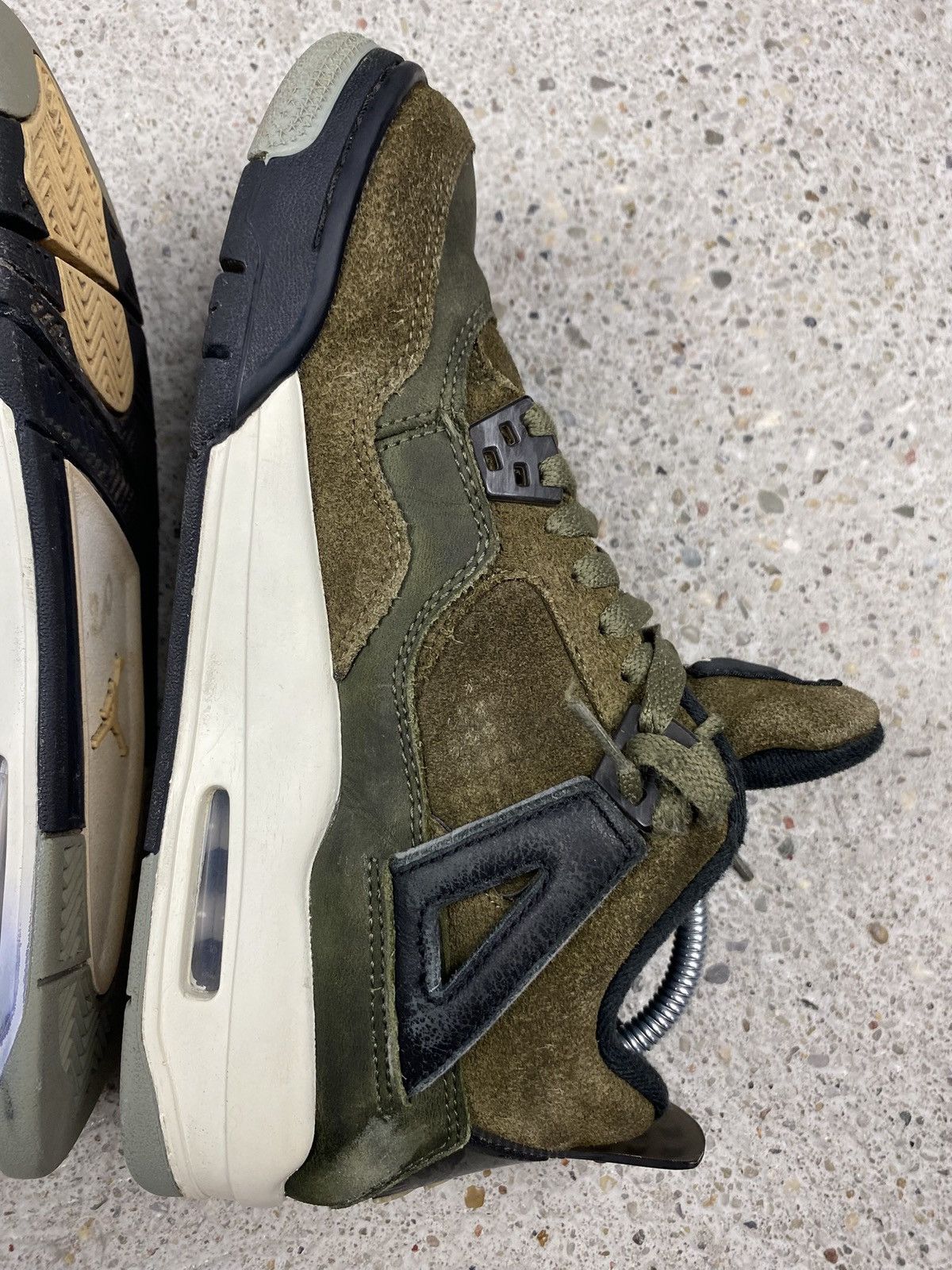 Jordan Brand Jordan sneakers SE olive green military retro vintage Size US 7 / EU 40 - 4 Thumbnail