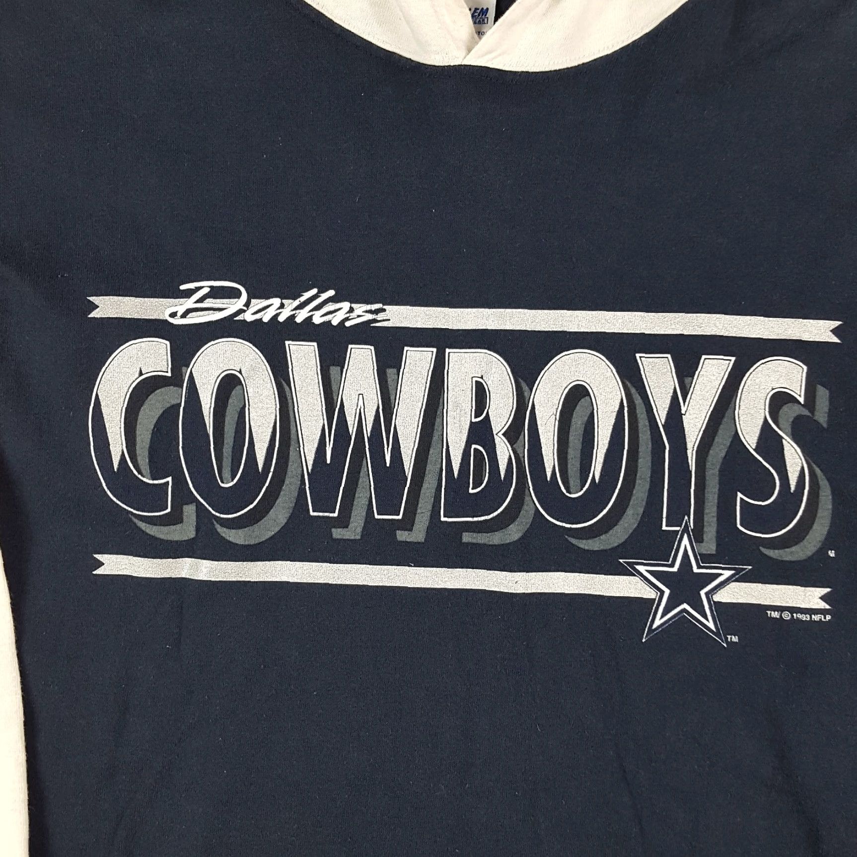 NFL VINTAGE Dallas Cowboys NFL Hooded T-Shirt Shirt Long Sleeve Men Medium Blue Embroidered Logo 90s 00s Football Sports Mens Size US M / EU 48-50 / 2 - 3 Thumbnail