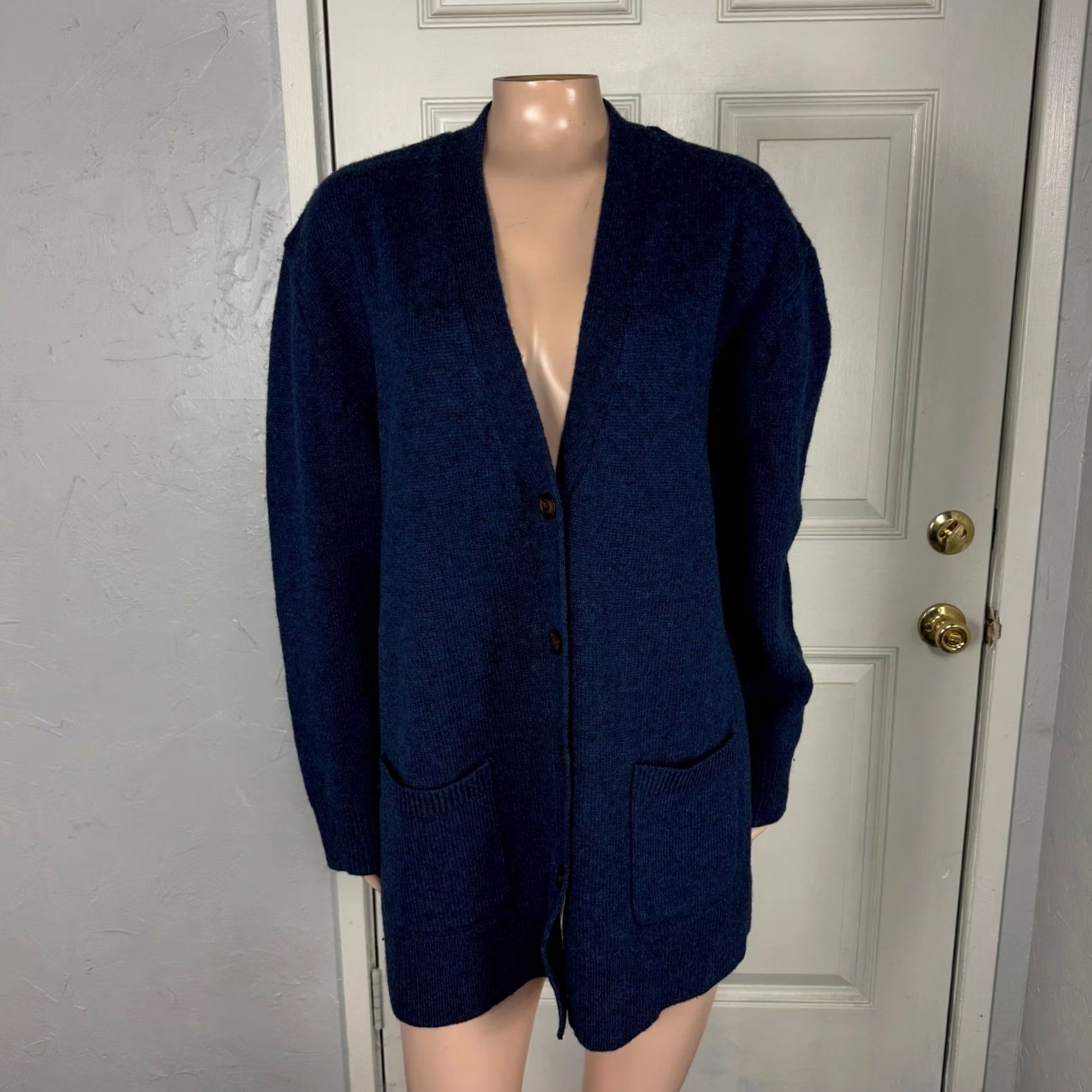 Pendleton Pendleton Sweater Women's L Navy Wool Cardigan Button Knit Pockets L30 Size L / US 10 / IT 46 - 2 Thumbnail