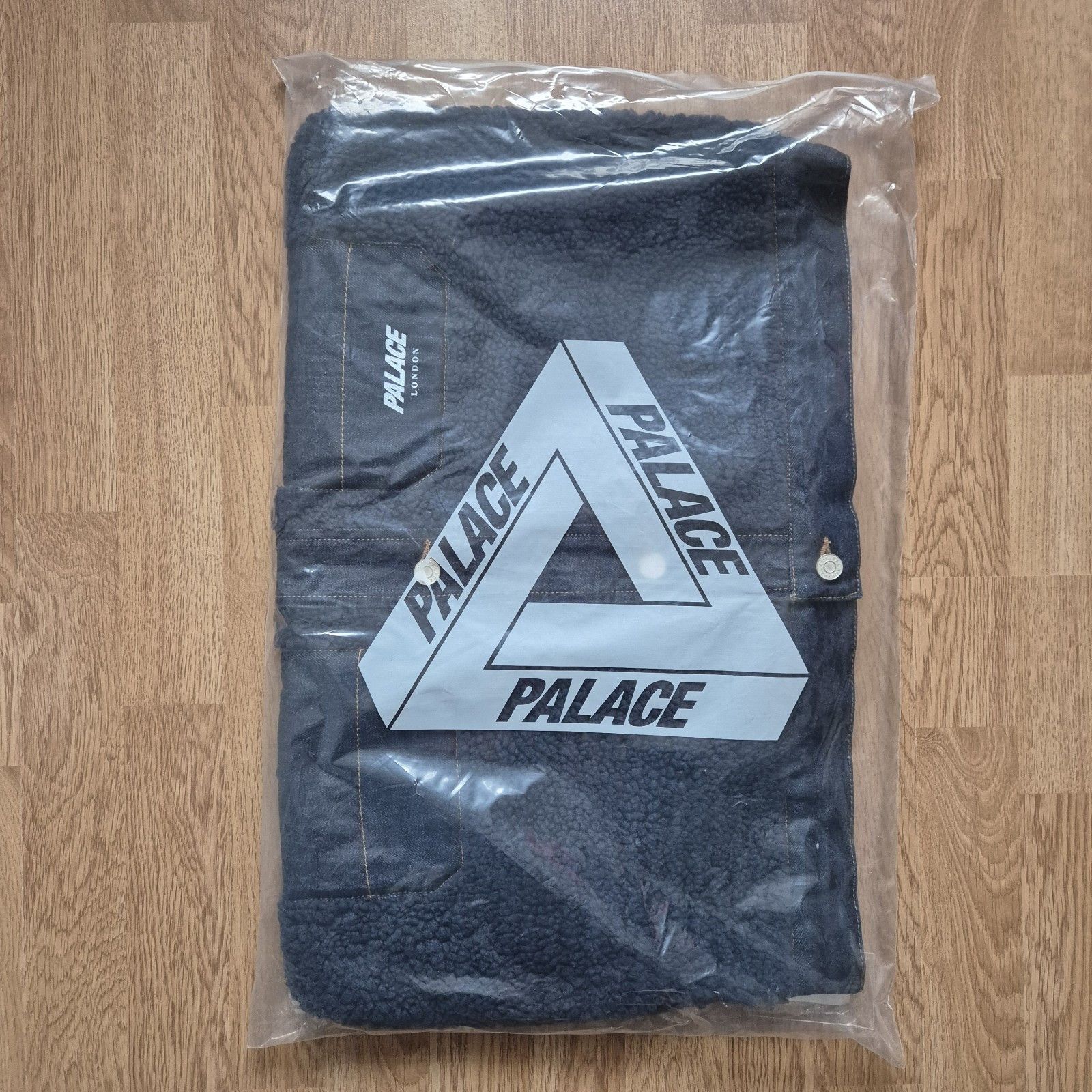 Palace Palace Grizzly Denim Jacket Indigo Medium Brand New FW21 Size US M / EU 48-50 / 2 - 9 Thumbnail