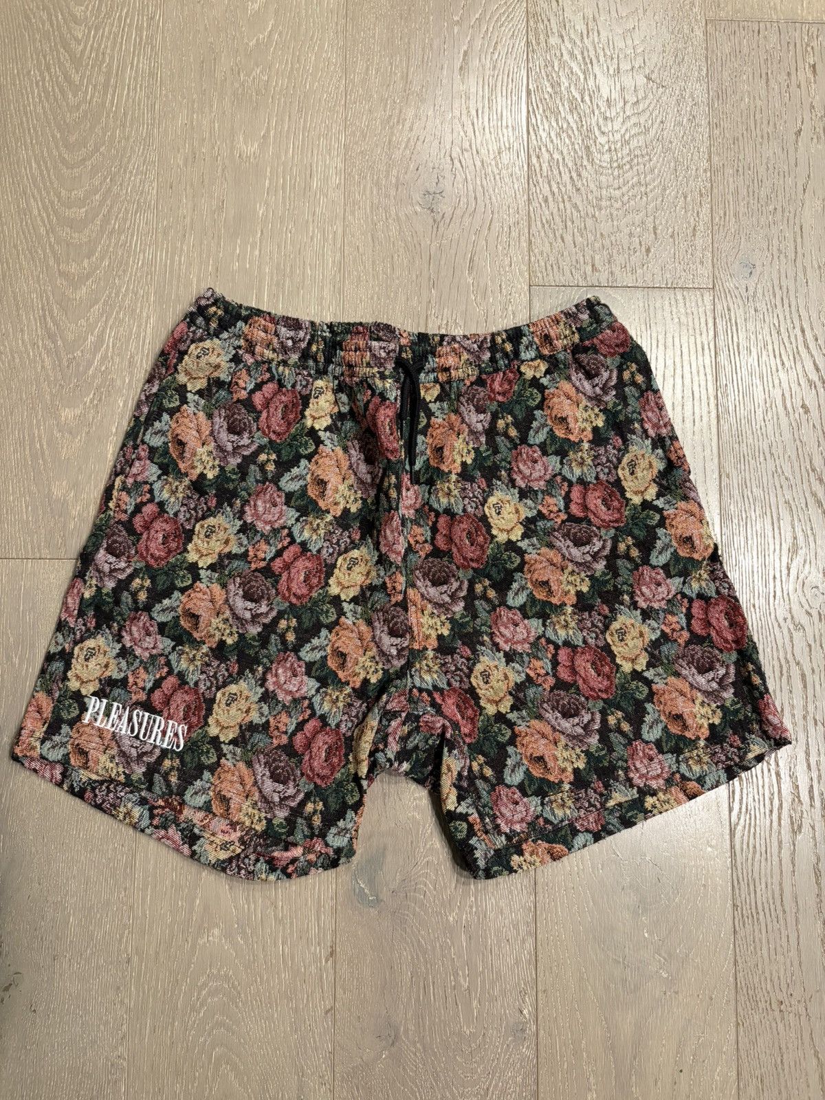 Pleasures Pleasures Floral Woven Shorts Size US 38 / EU 54 - 1 Thumbnail