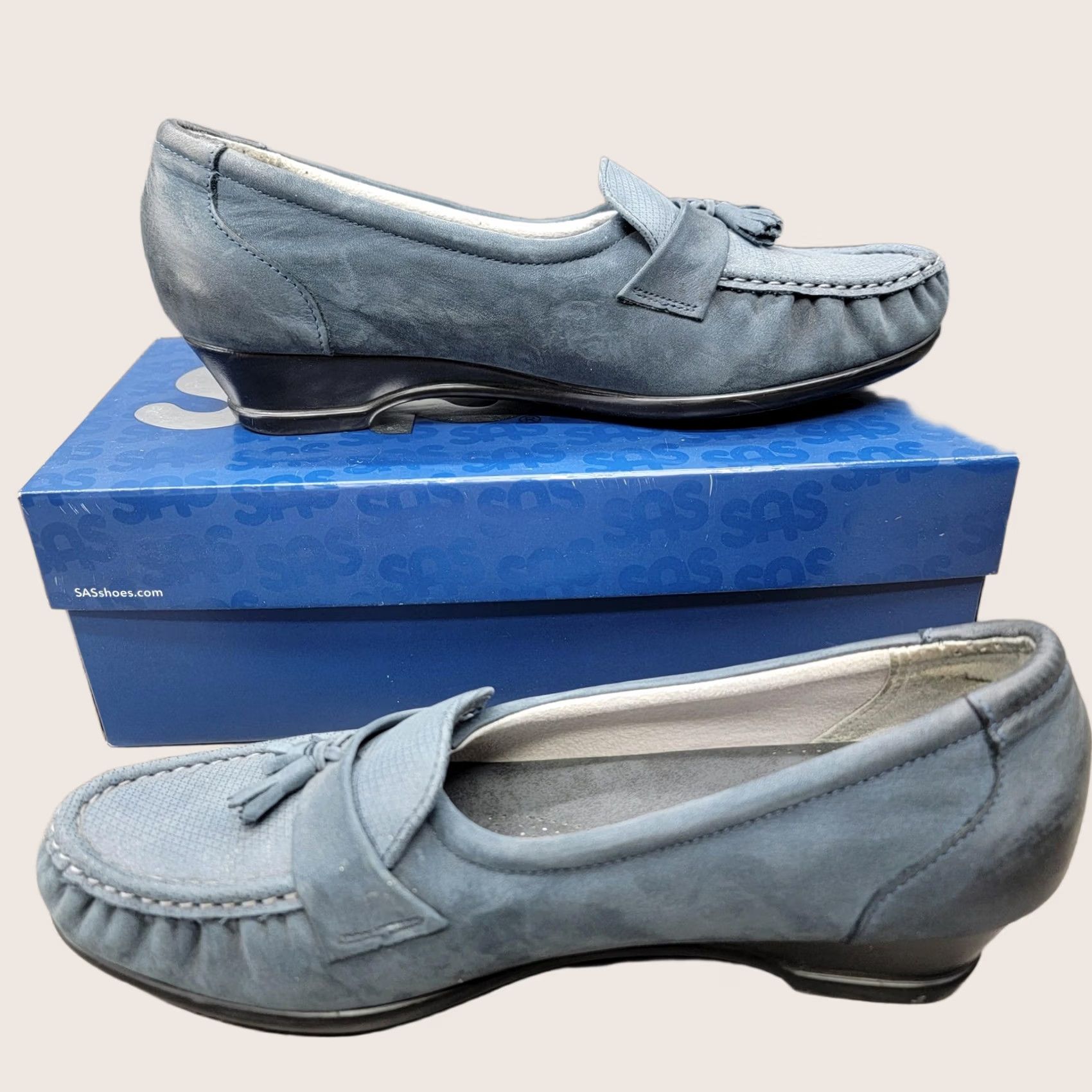 SAS SAS Taylor Jeans Shoes Womens Size 9 W Blue Loafer Tassel Comfort Slip On Shoes Size 30" / US 8 / IT 44 - 1 Thumbnail