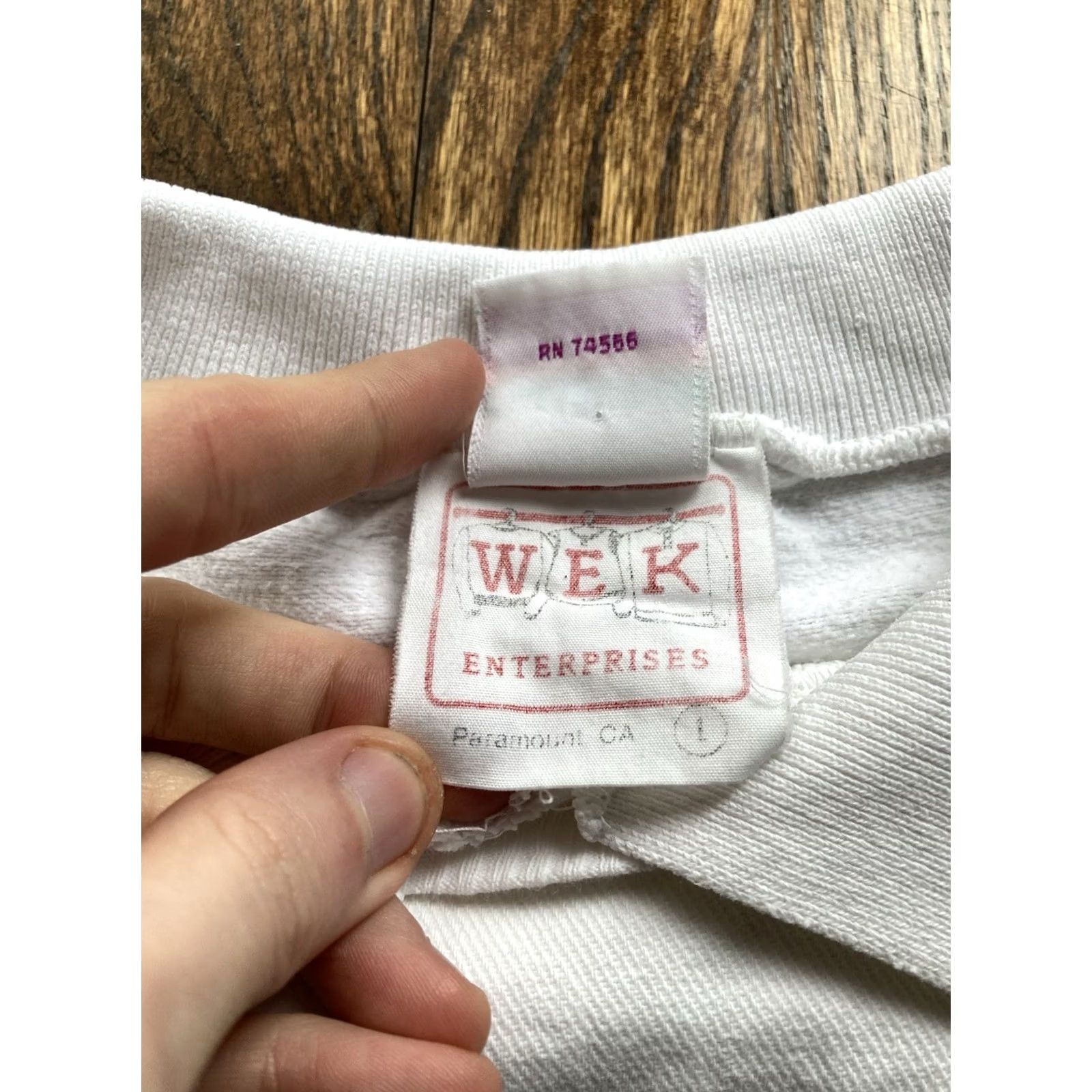 Vintage VINTAGE Park City Utah Sweatshirt L Large White Collared Ski 80s 90s Mens Curk Pullover Knit Solid Artworks Size US L / EU 52-54 / 3 - 4 Thumbnail
