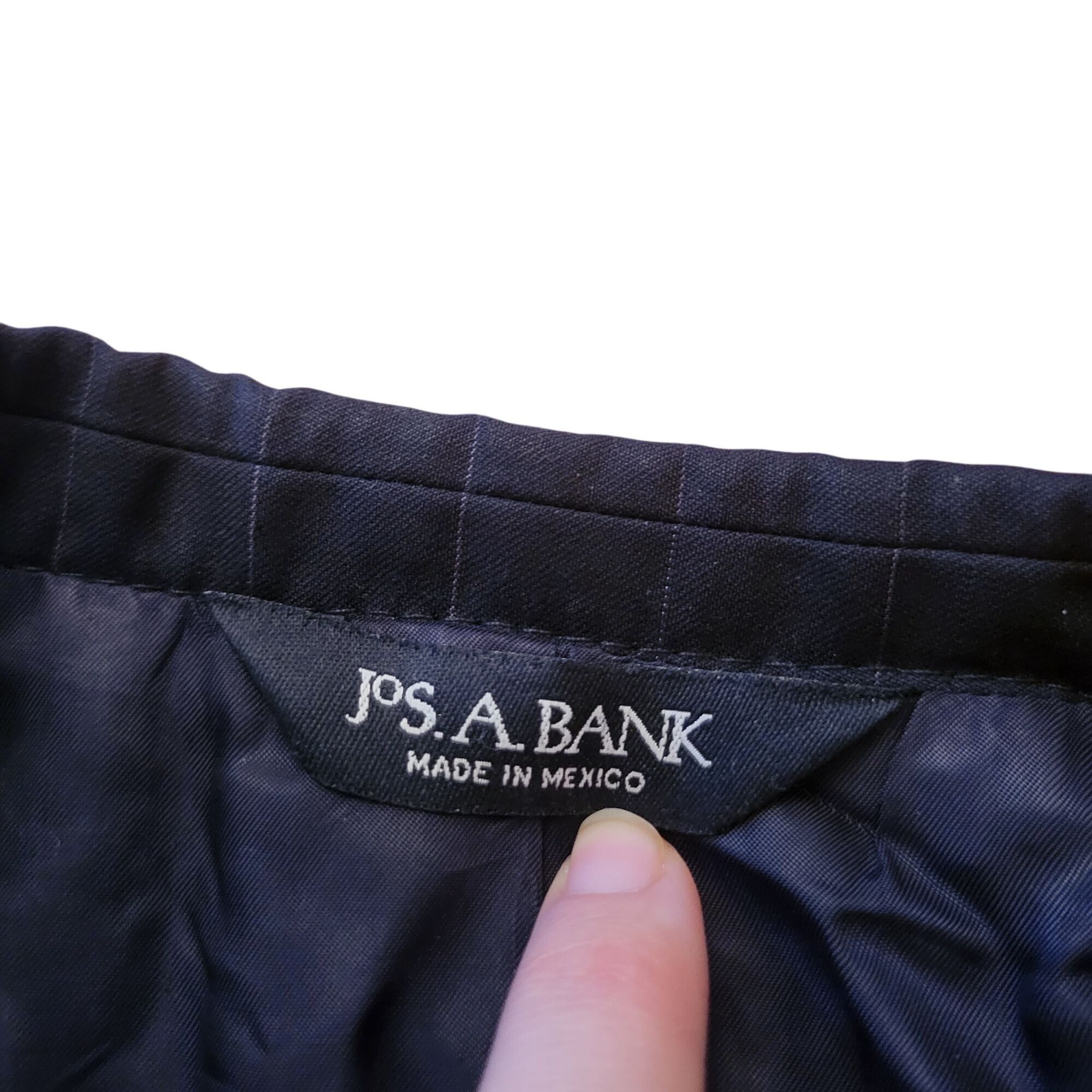 Jos. A. Bank Jos A Bank 2 Pc Black Pinstripe 3 Button Suit 44R Wool 39x30 Size 44R - 5 Thumbnail