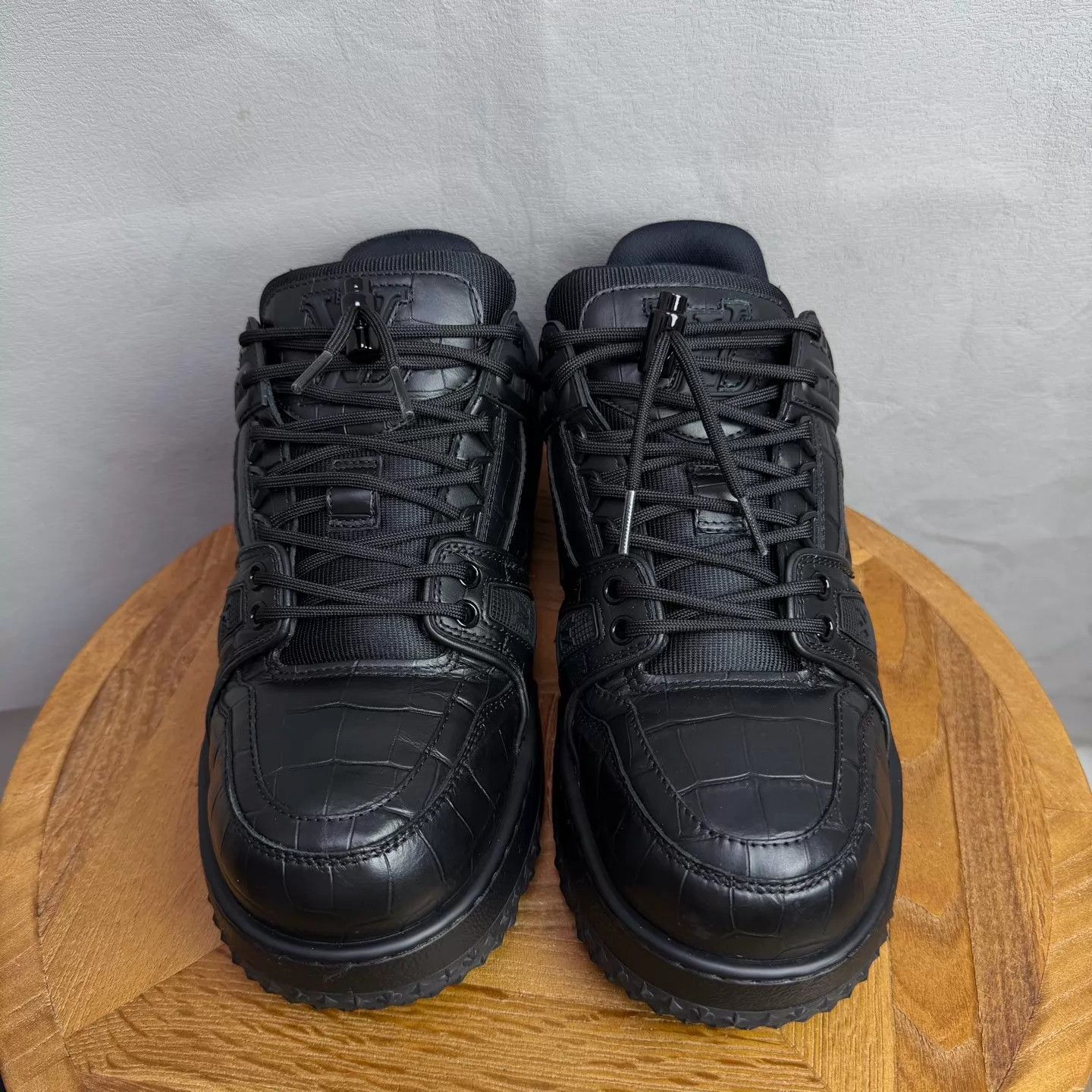 Louis Vuitton LV Trainer Black Croc Embossed UK6.5/41 Worn 2x Size US 7.5 / EU 40-41 - 5 Thumbnail