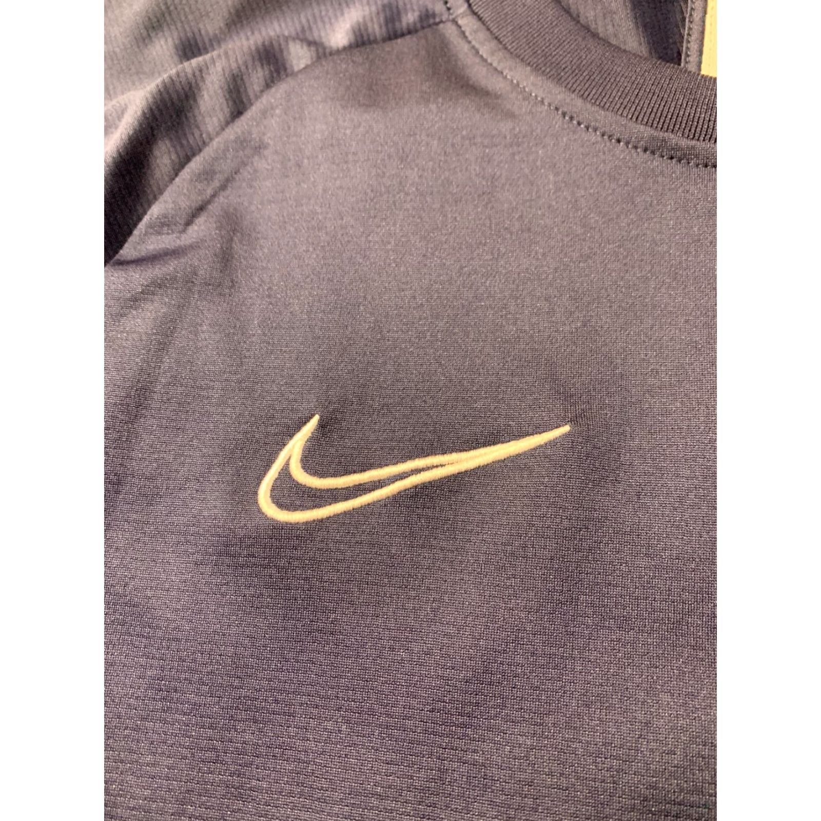 Nike Nike Academy Dri-FIT Men Football Shirt Jersey Tee Size M Navy Blue and White 2020s Football Mens Size US M / EU 48-50 / 2 - 3 Thumbnail