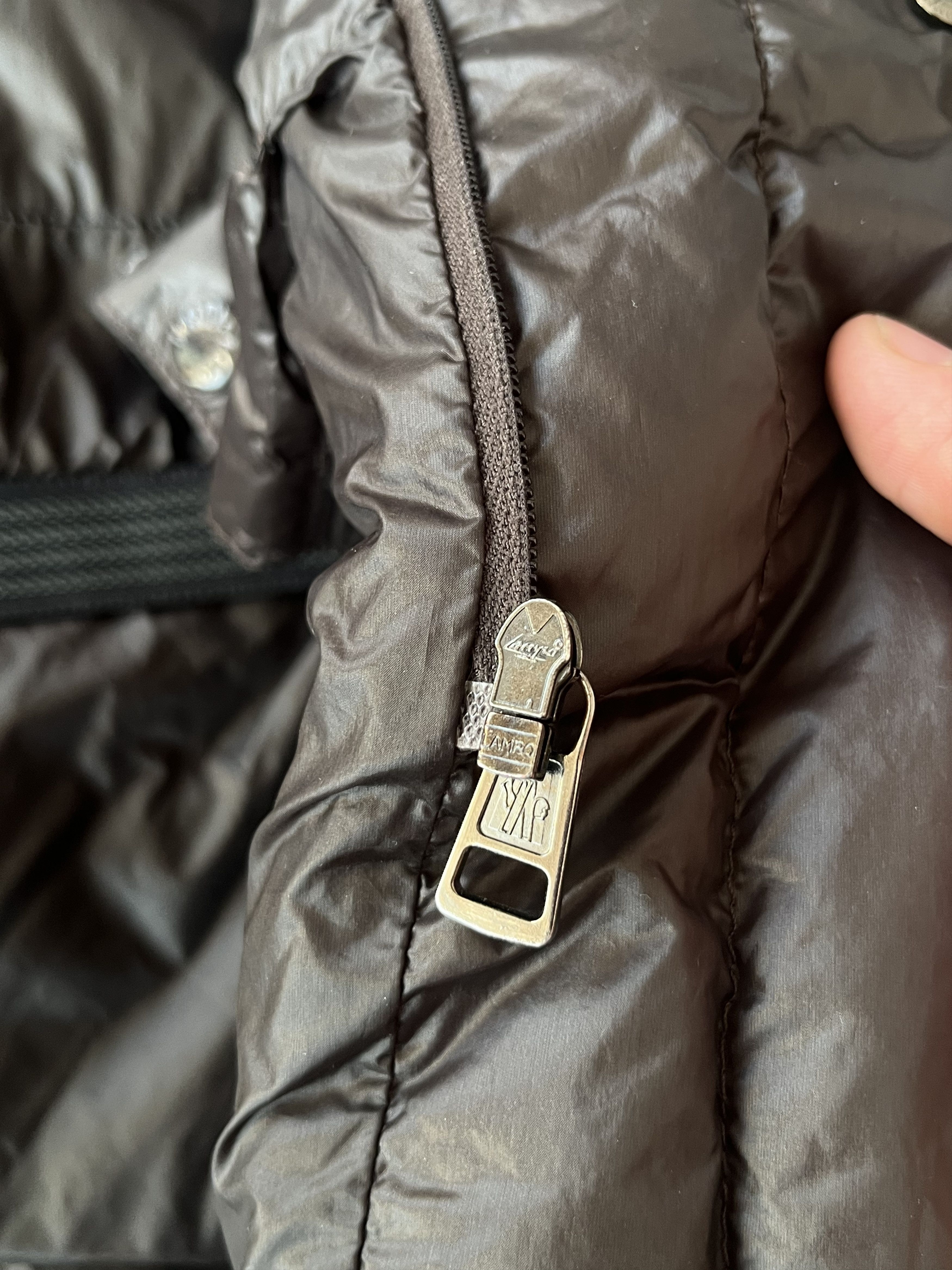 Moncler MONCLER Vintage Light Jacket DUBBO MADE IN ROMANIA Size US L / EU 52-54 / 3 - 10 Thumbnail