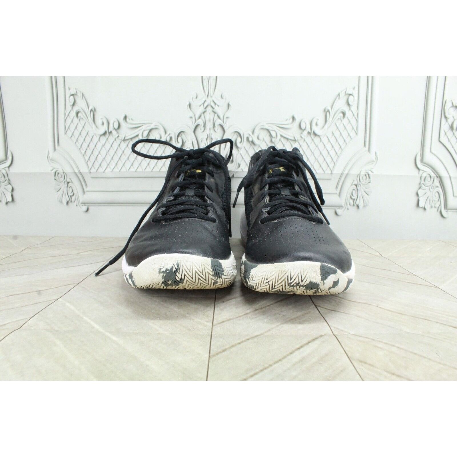 Under Armour Under Armour YMUV Leather Mesh Lightweight Basketball Shoes Size US 13 / EU 46 - 4 Thumbnail