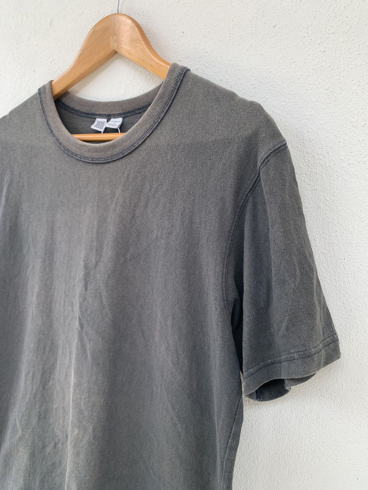 Uniqlo Thrashed Faded Lemaire X Uniqlo Tee Size US M / EU 48-50 / 2 - 3 Thumbnail
