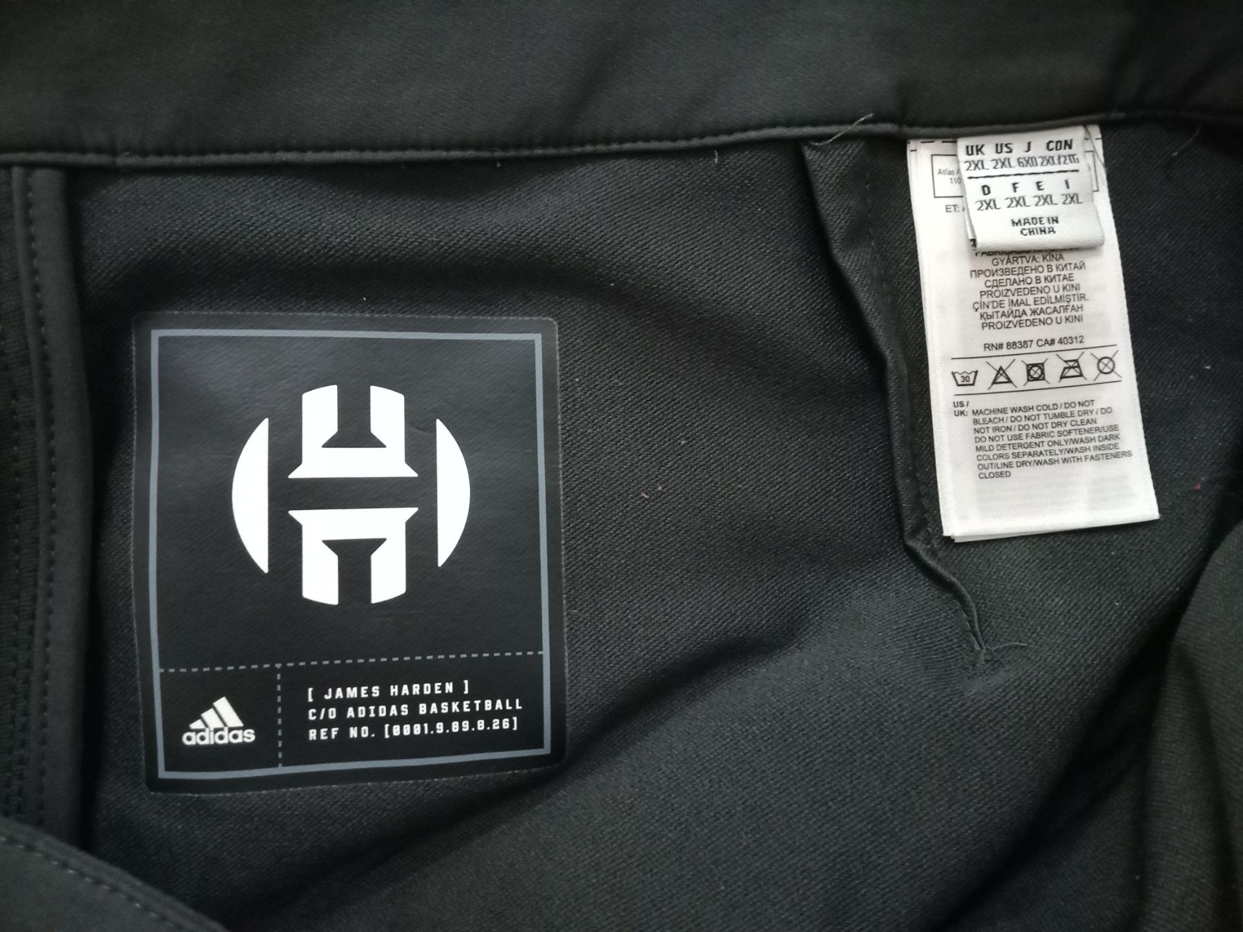 Adidas Adidas Size US 42 / EU 58 - 2 Thumbnail