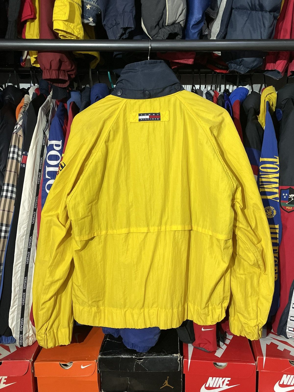 Tommy Hilfiger × Vintage Jacket Tommy Hilfiger Spell Out 90’s Vintage Size US S / EU 44-46 / 1 - 7 Thumbnail