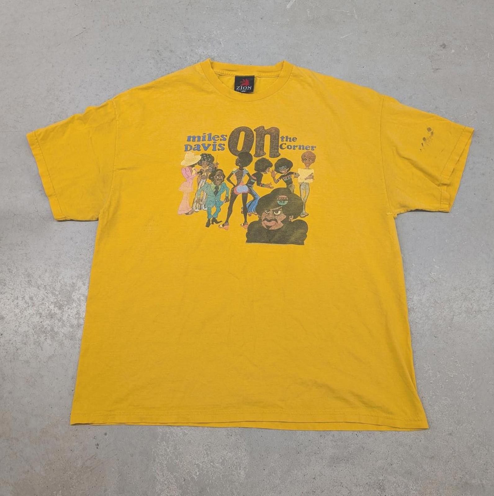 Zion Rootswear Rare Y2K 2001 Miles Davis On The Corner Promo T-shirt Size US XXL / EU 58 / 5 - 1 Thumbnail