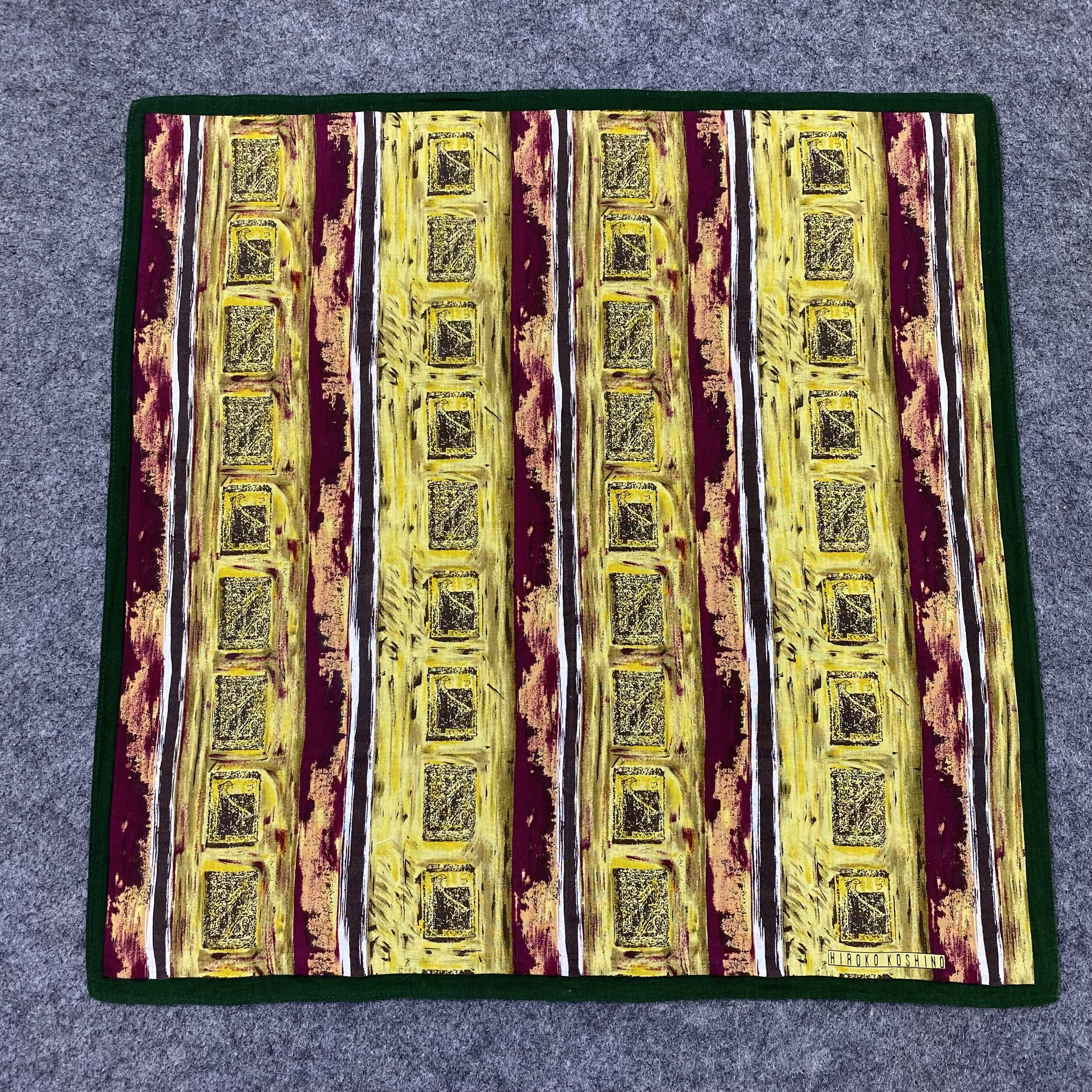 Japanese Brand Hiroko Koshino Handkerchief / Bandana / Neckerchief-B2341 Size ONE SIZE - 3 Thumbnail
