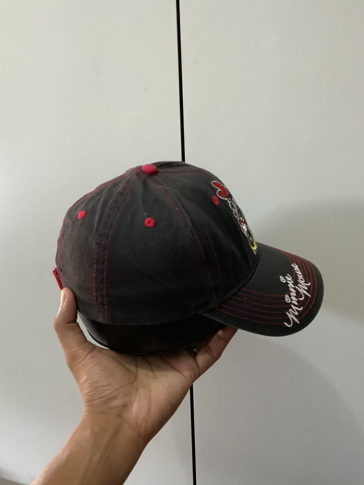 Disney Minnie Mouse Big Logo hat by Disney Size ONE SIZE - 4 Thumbnail