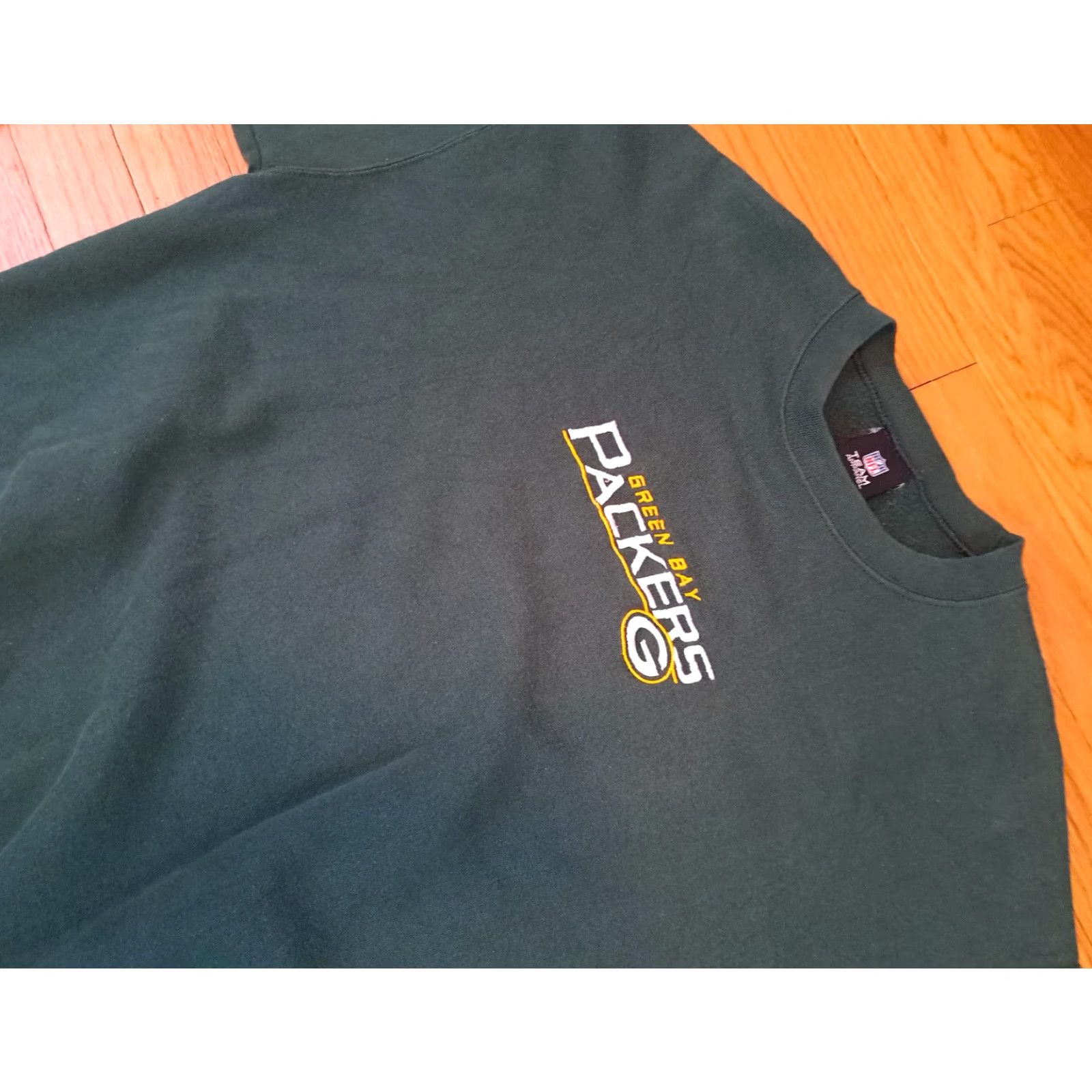 NFL VINTAGE NFL Green Bay Packers Embroidered Sweatshirt Green XL Unisex Adults Crew Neck Long Sleeve Football Theme Size US XL / EU 56 / 4 - 4 Thumbnail