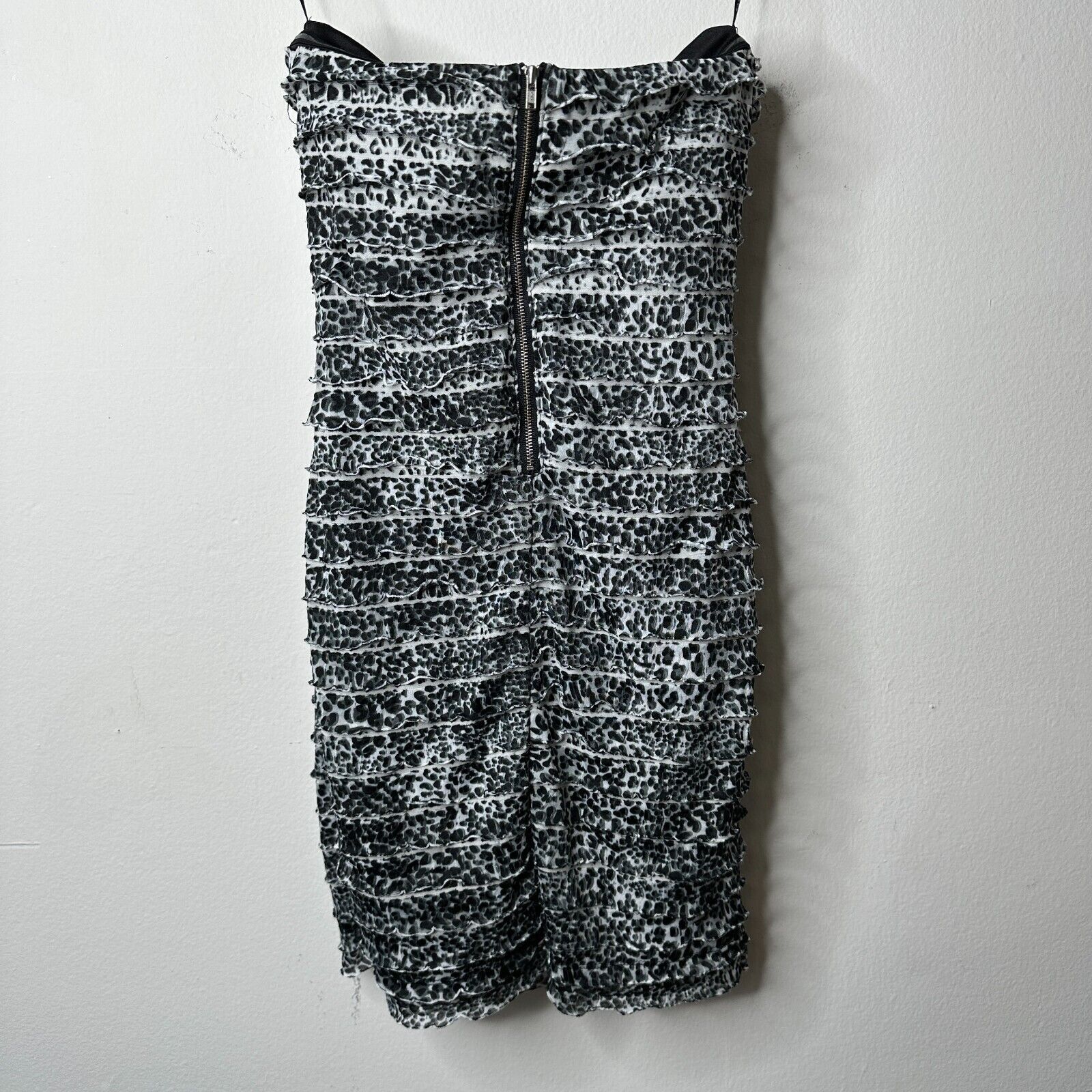 Bebe Bebe Leopard Tiered Mini Ruffle Bodycon Strapless Dress XS Size XS / US 0-2 / IT 36-38 - 2 Thumbnail