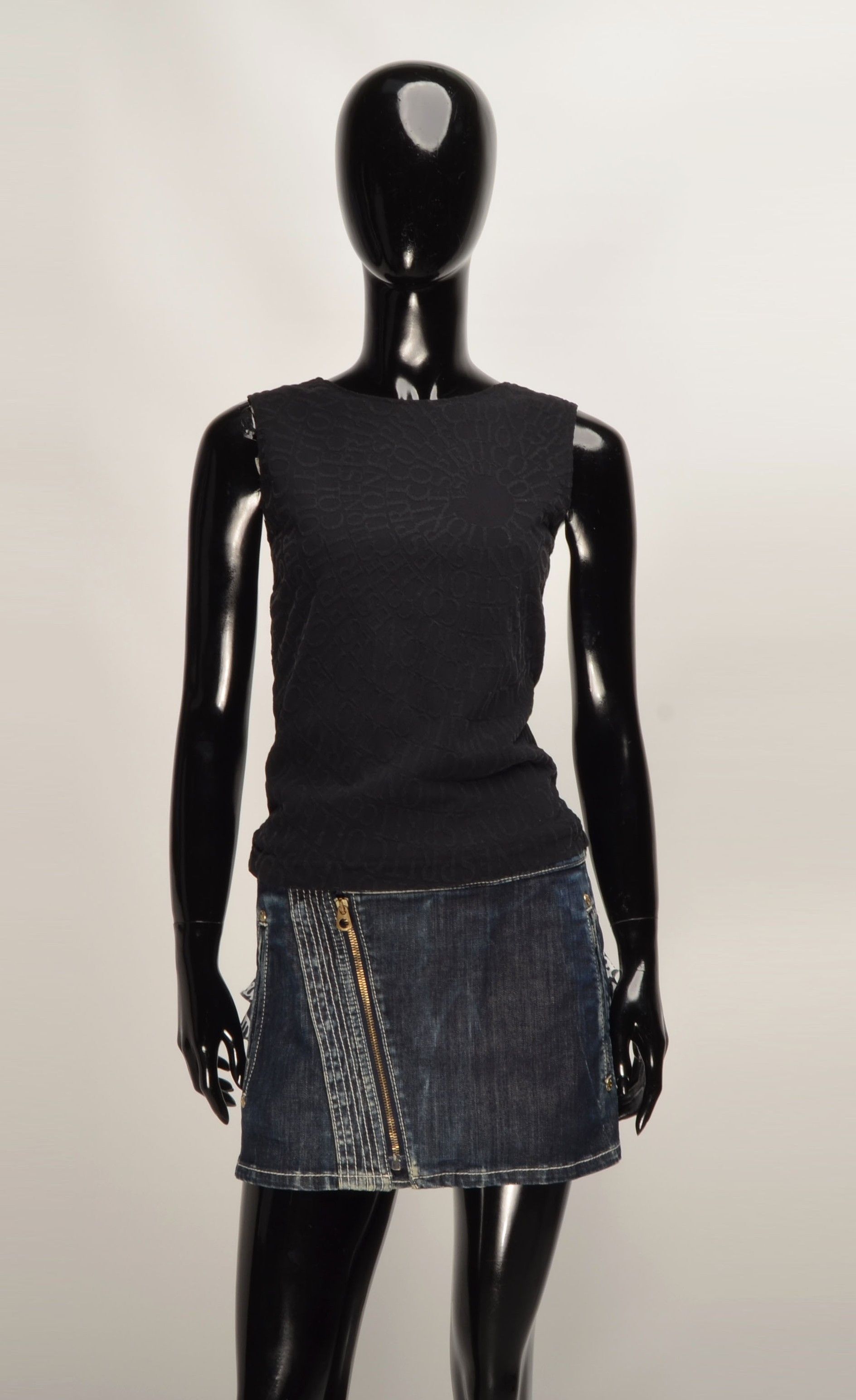 Esprit Vintage Esprit Y2K Mesh Monogramm Black Grunge Top Size M / US 6-8 / IT 42-44 - 1 Thumbnail