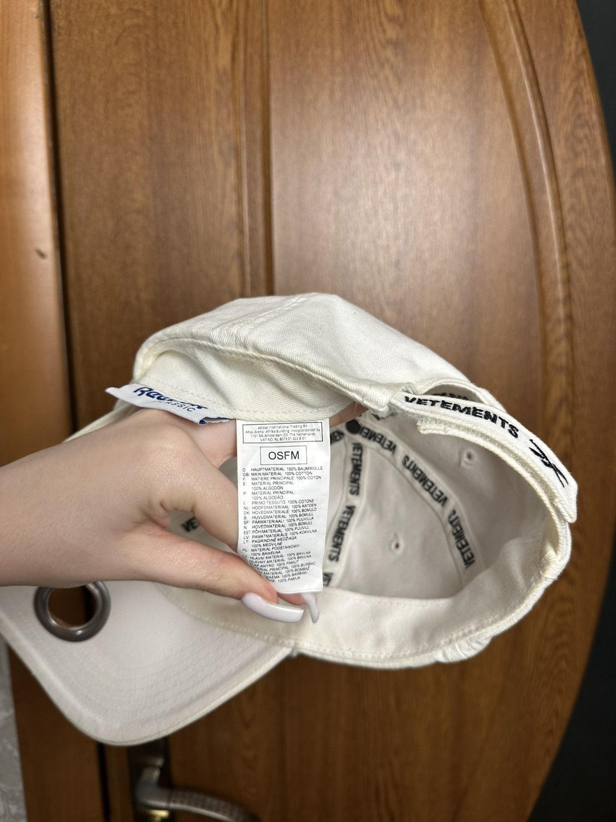 Reebok × Vetements Vetements × Reebok Metal Ring Pierce Eyelet Baseball Cap Size ONE SIZE - 12 Thumbnail