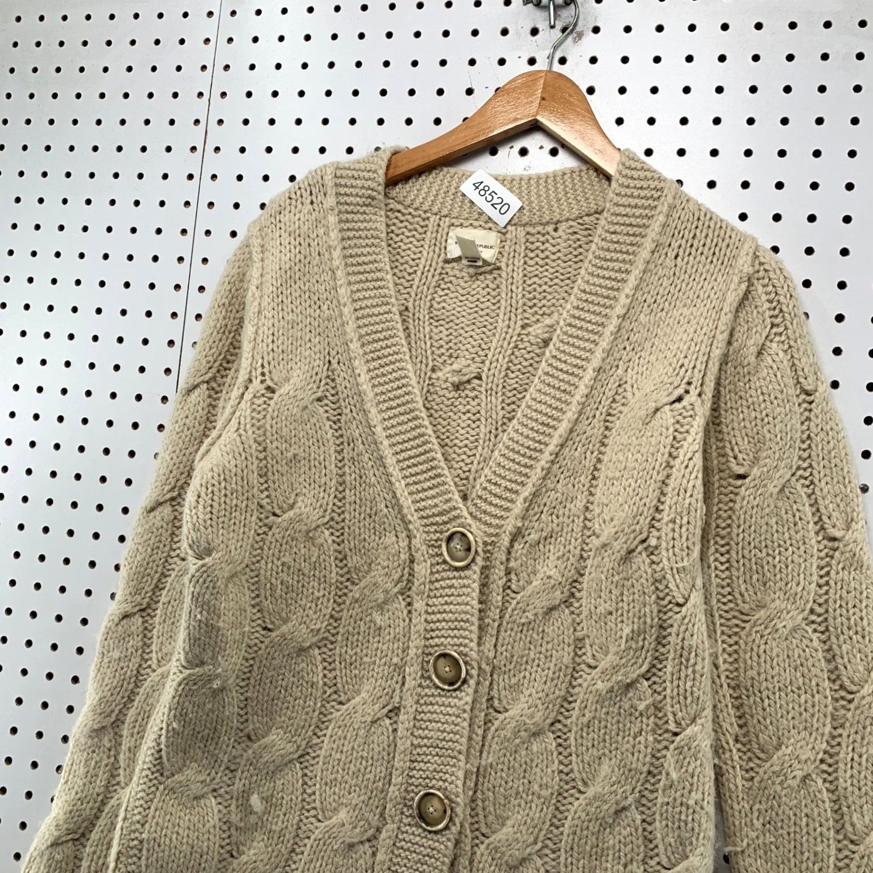 Banana Republic Banana Republic Cardigan Sweater Womens Medium Tan Alpaca Wool Cable Knit Chunky Size M / US 6-8 / IT 42-44 - 7 Thumbnail