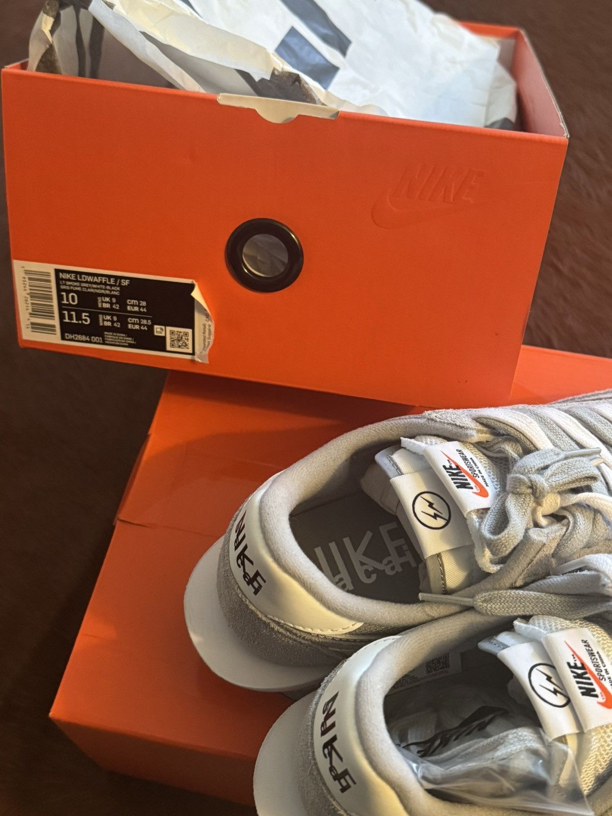 Fragment Design × Nike × Sacai Fragment Design x Sacai x Nike LDWaffle SF Grey Size US 10 / EU 43 - 7 Thumbnail
