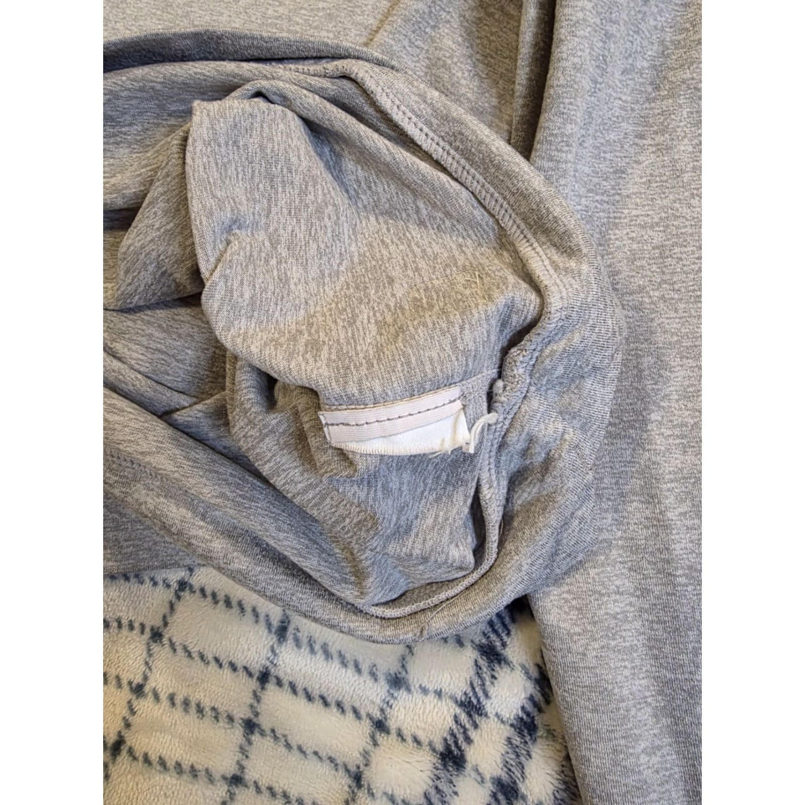 Vuori Vuori Halo Essentials Pullover Hoodie Stretch Light Gray Women's Size L Size L / US 10 / IT 46 - 6 Thumbnail