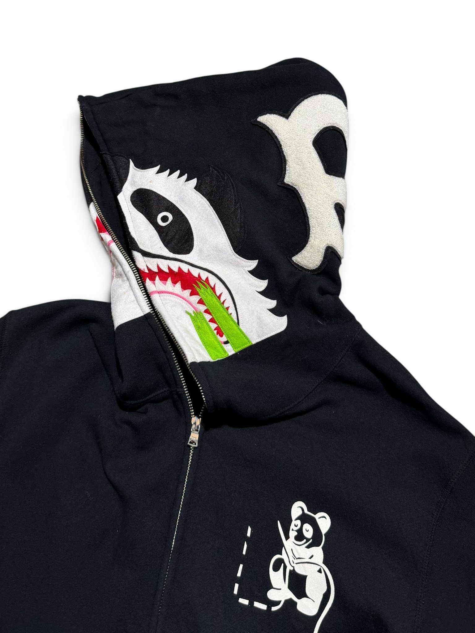 Bape Bape X Panda Hoodie Size US XXL / EU 58 / 5 - 2 Thumbnail