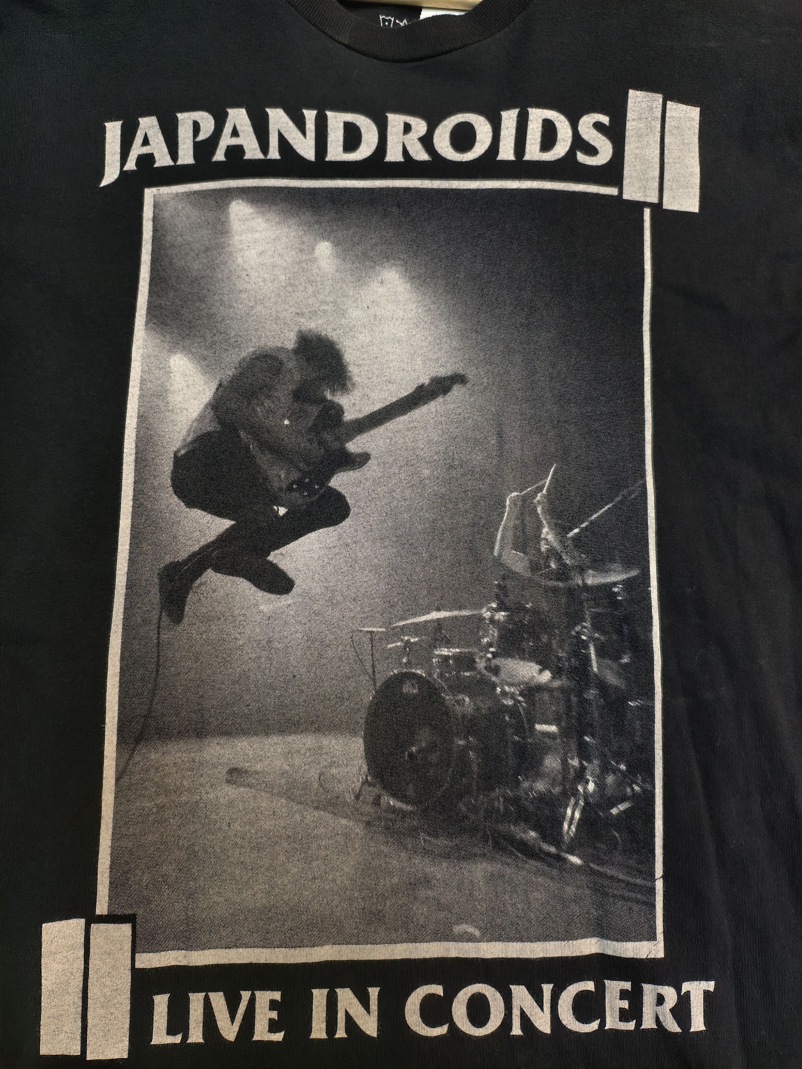 Band Tees Japandroids live in concert north america 2017 Size US M / EU 48-50 / 2 - 3 Thumbnail