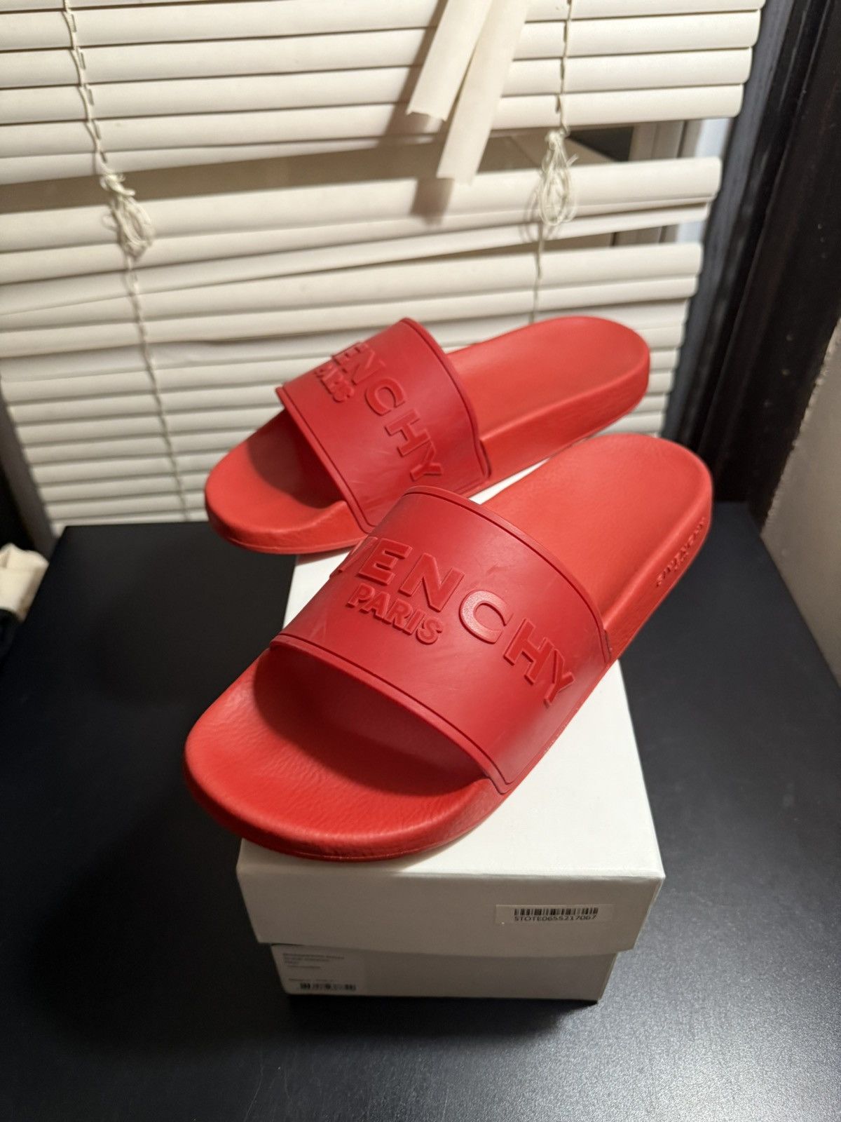 Givenchy Givenchy Red Slides Size 11 Size US 11 / EU 44 - 13 Thumbnail