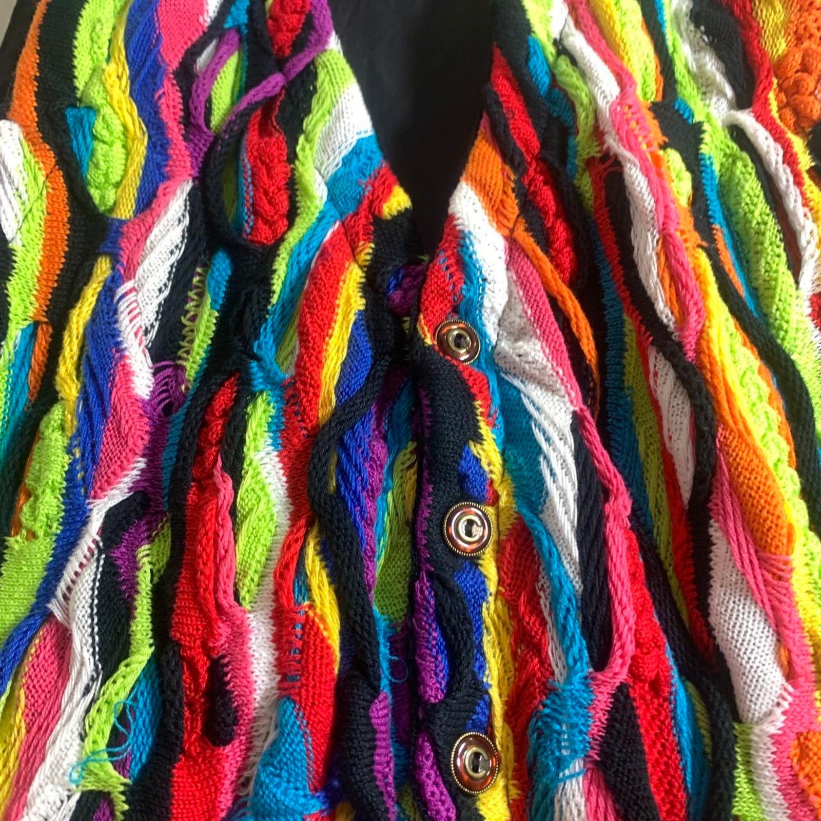Coogi vintage 90’s COOGI AUSTRALIA CUGGI 3D knit sweater vest M Size US M / EU 48-50 / 2 - 3 Thumbnail
