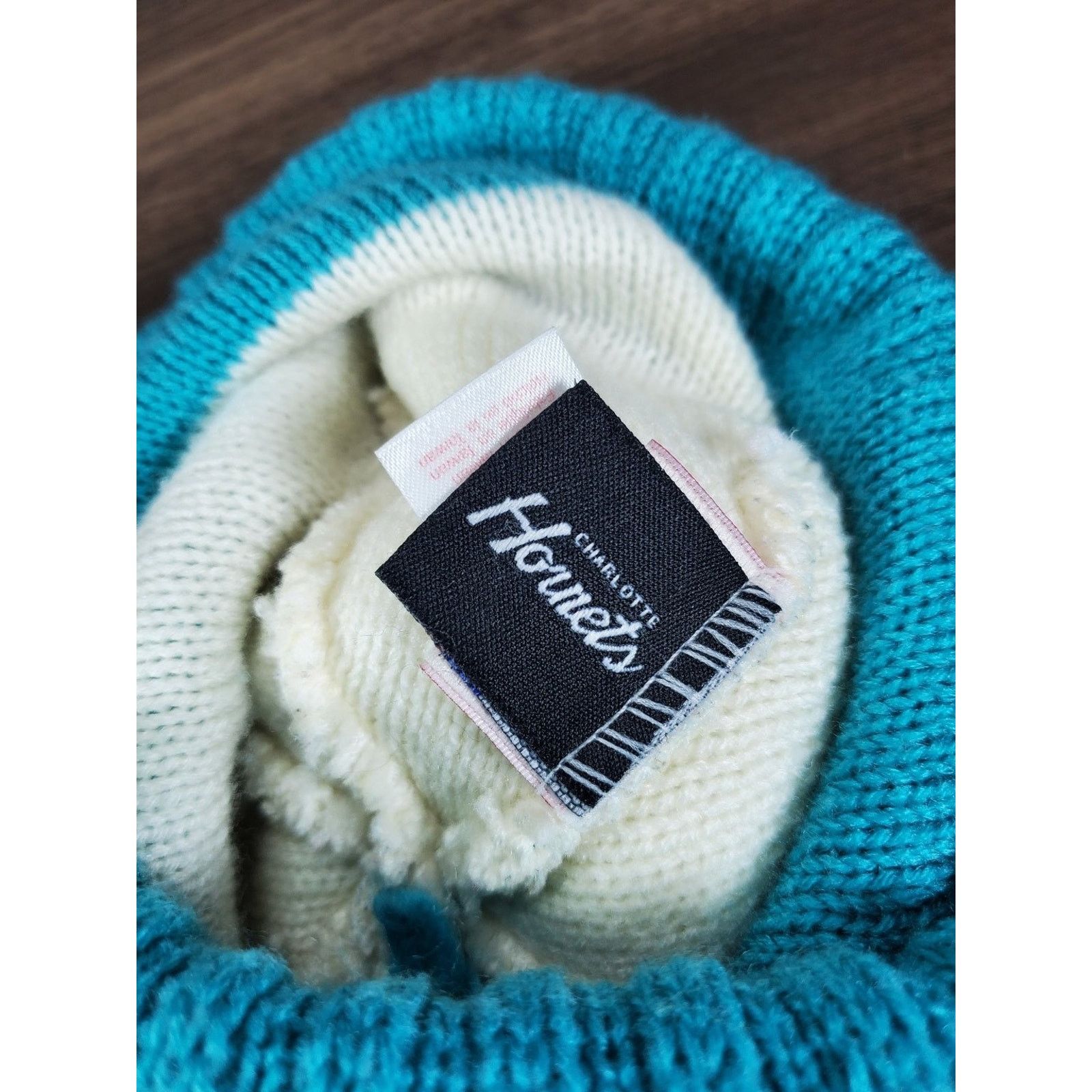 Mitchell & Ness × NBA Charlotte Hornets Script Winter Hat Pom Beanie Striped Knit Size ONE SIZE - 3 Thumbnail