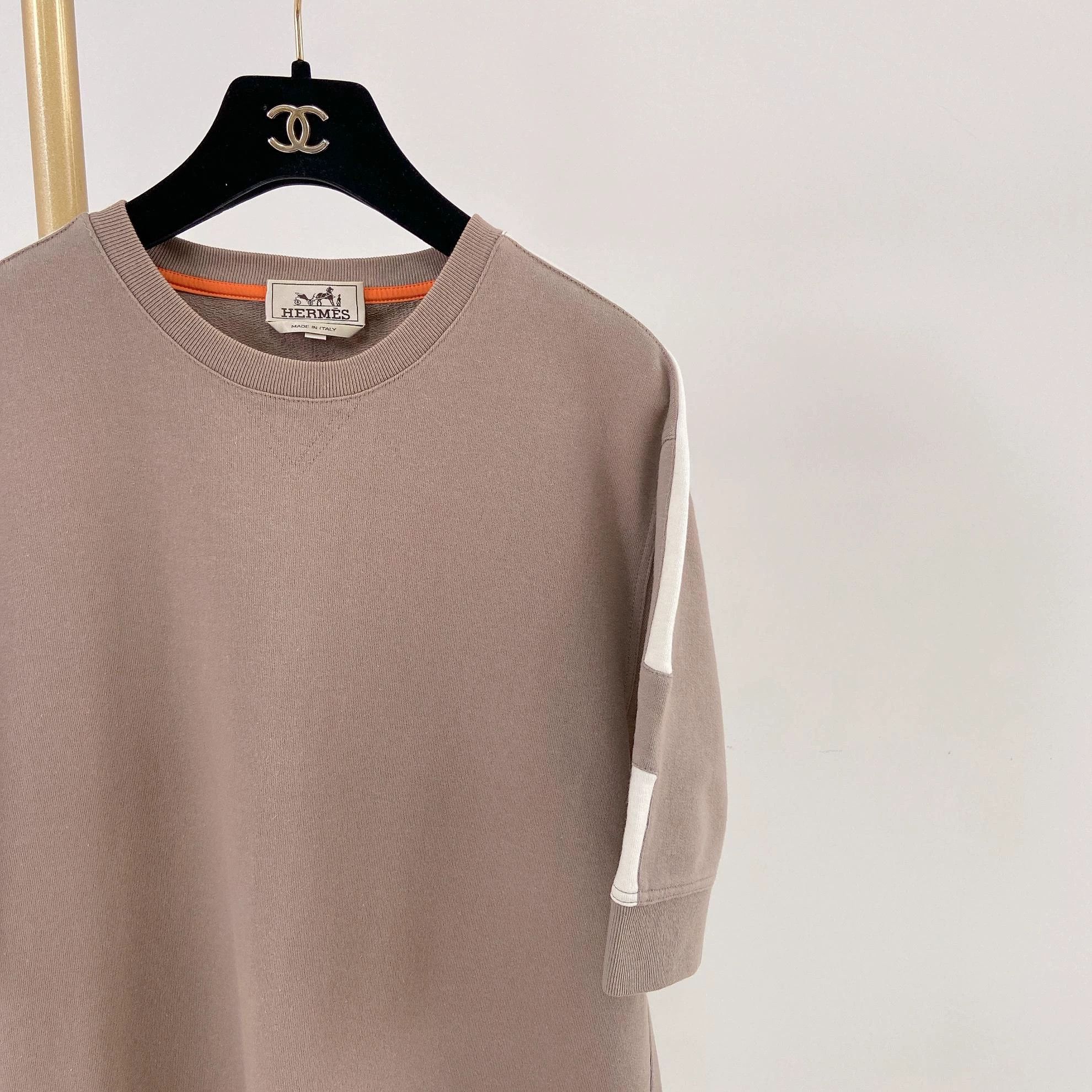 Hermes Hermes Camel Crew Neck T-Shirt M 4193 Size M / US 6-8 / IT 42-44 - 3 Thumbnail