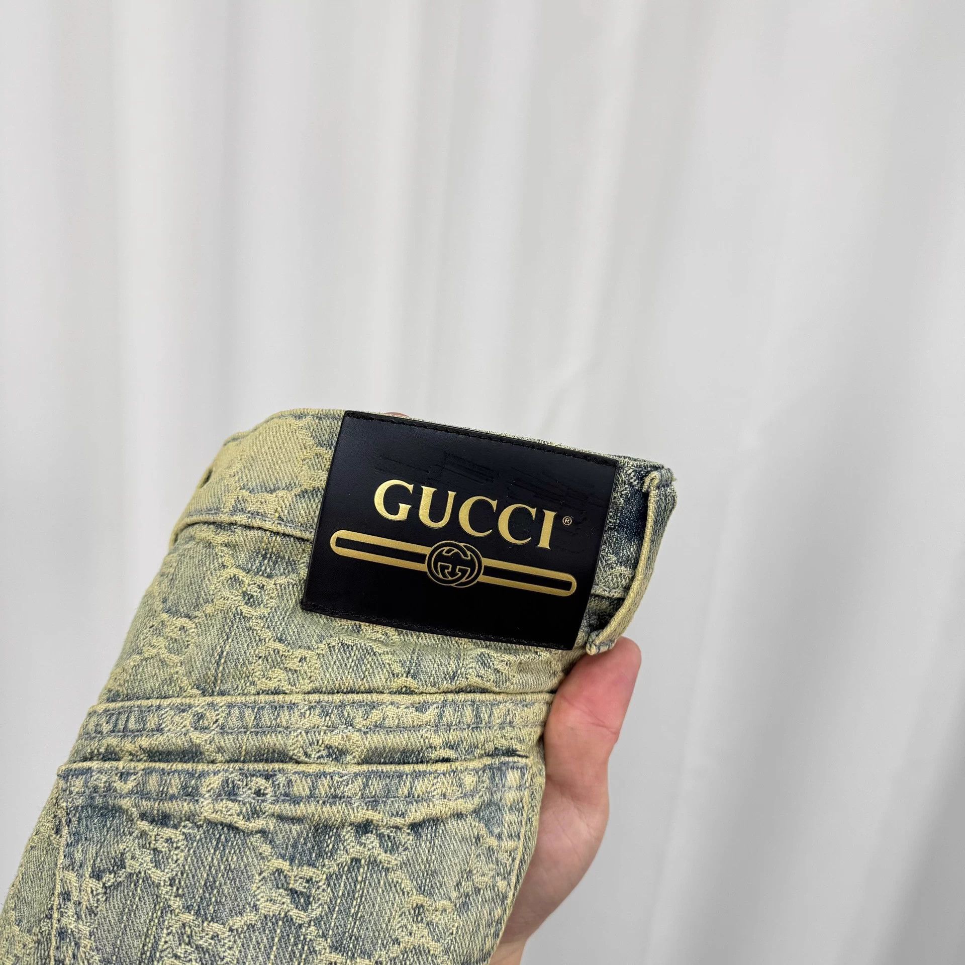 Gucci Gucci GG Monogram Washed Denim Skirt Women's Size 40 New Size 27" / US 4 / IT 40 - 5 Thumbnail