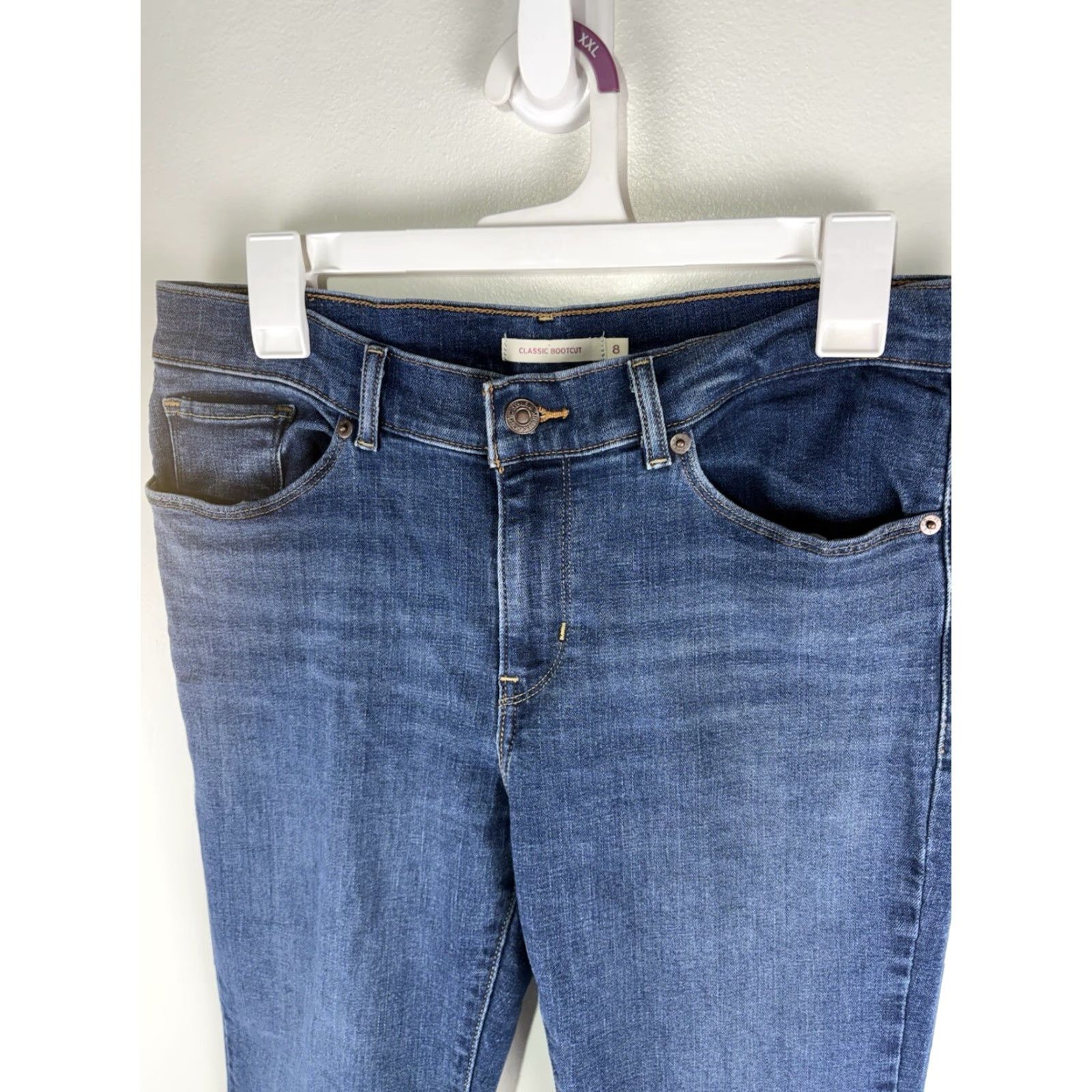 Levi's Levi’s Dk Wash Classic Bootcut Jeans Womens Size 8 Size 30" / US 8 / IT 44 - 2 Thumbnail