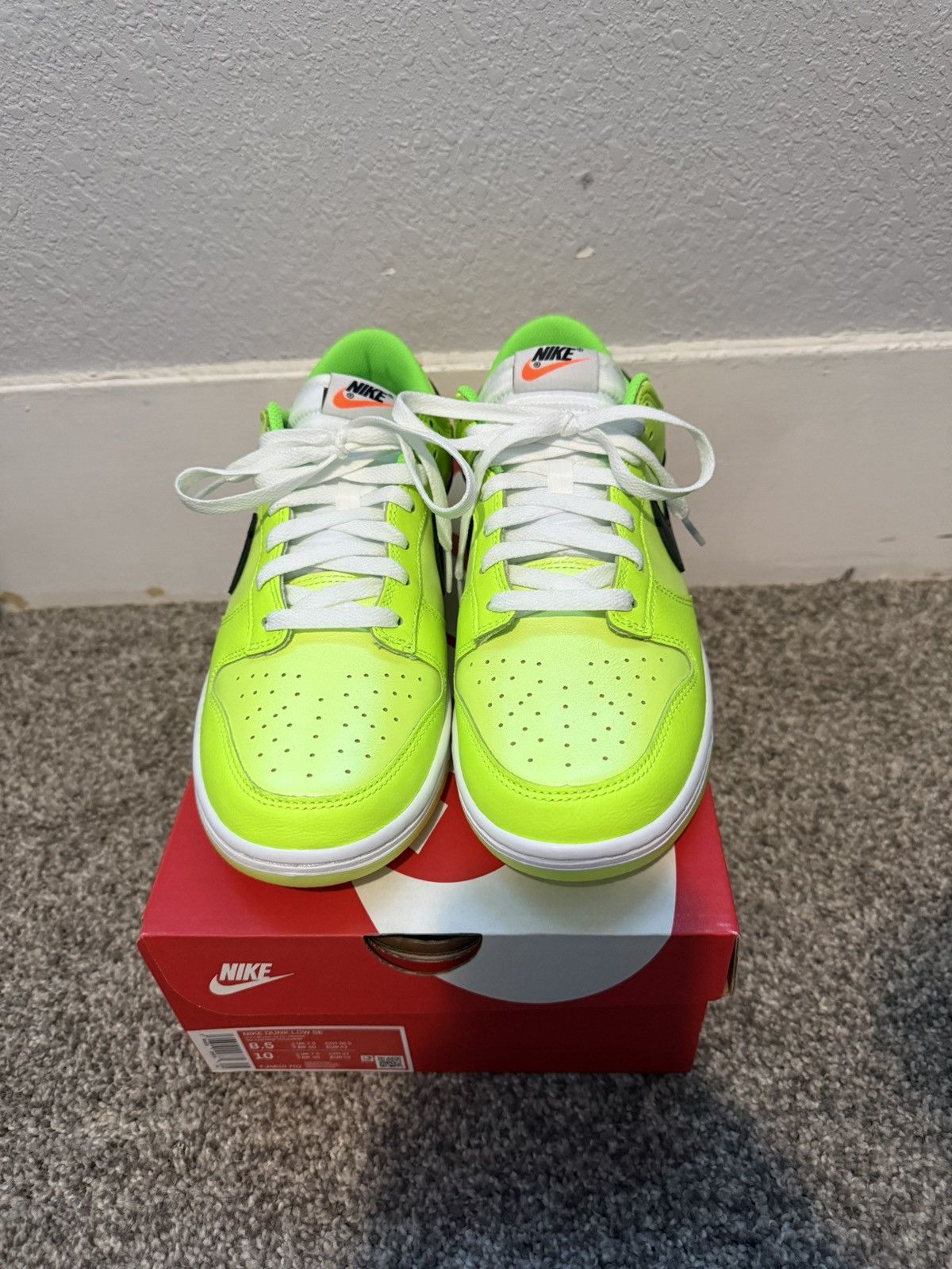 Nike Nike Dunk Low SE Size US 8.5 / EU 41-42 - 4 Thumbnail