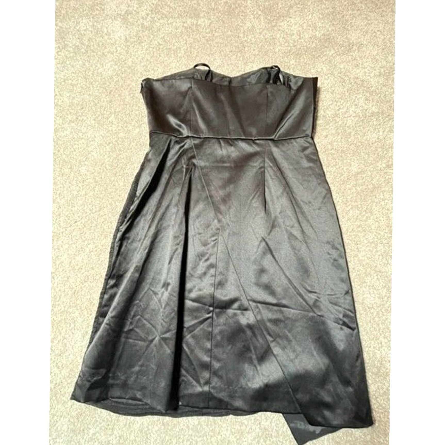 BCBGeneration **Y2K BLACK SATIN FIT & FLARE LBD COCKTAIL PARTY DRESS SZ 8** User: New title: **Y2K BLACK SATIN FIT & FLARE LBD COCKTAIL PARTY DRESS SZ 8** Size M / US 6-8 / IT 42-44 - 4 Thumbnail