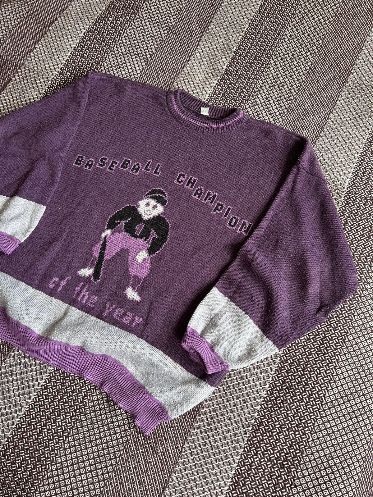 Vintage Vintage Boxy Fit Big Logo Crewneck Y2K Sweater Size XL Size US XL / EU 56 / 4 - 2 Thumbnail