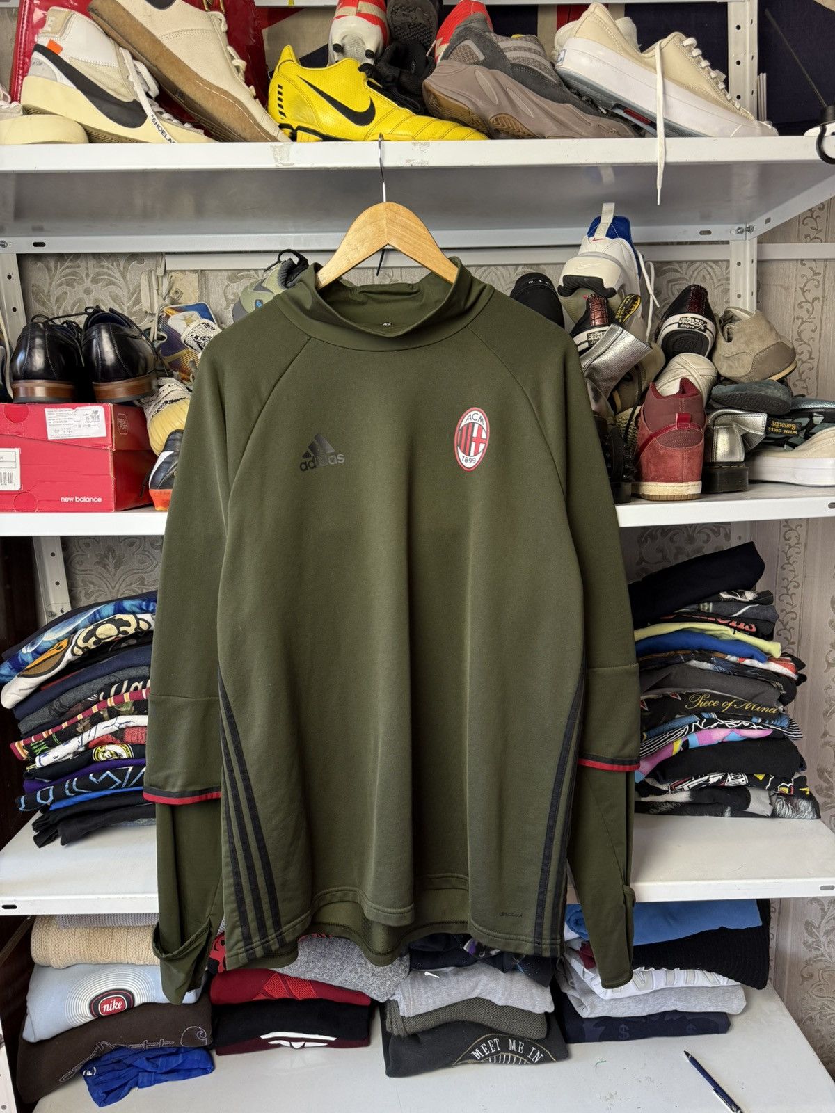 Vintage Vintage Milan Adidas Long Jersey trending Size US L / EU 52-54 / 3 - 1 Thumbnail